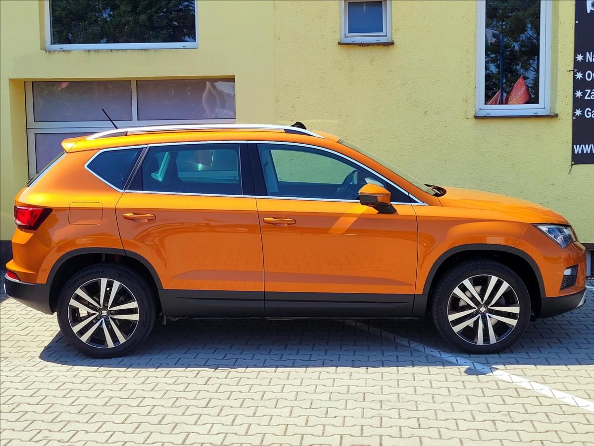 Seat Ateca, 1,6 TDi STYLE CEBIA,kamera,LED - fotka 6