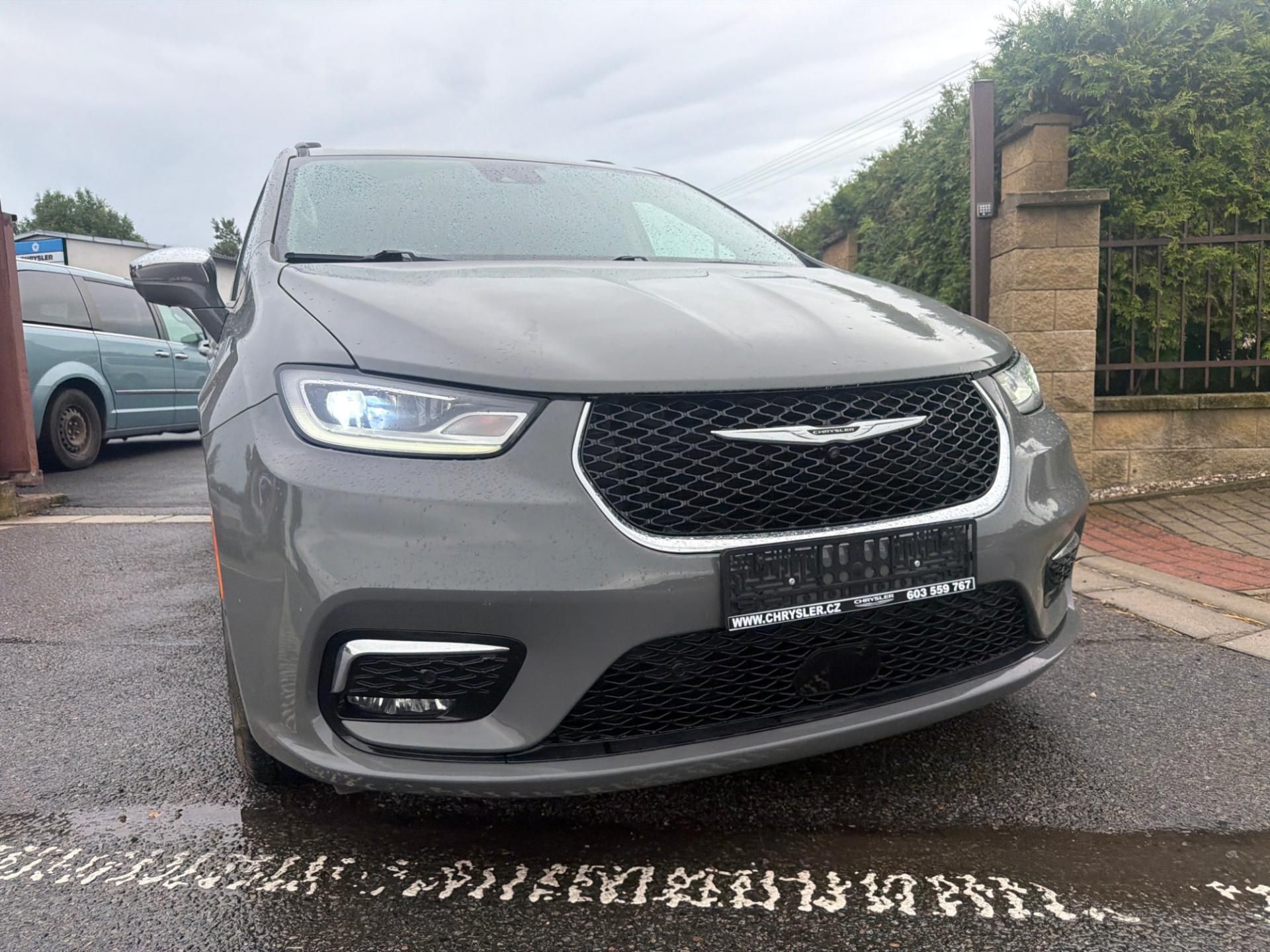 Chrysler Pacifica, 3,6 RU Limited Radar 360 2022 - fotka 6