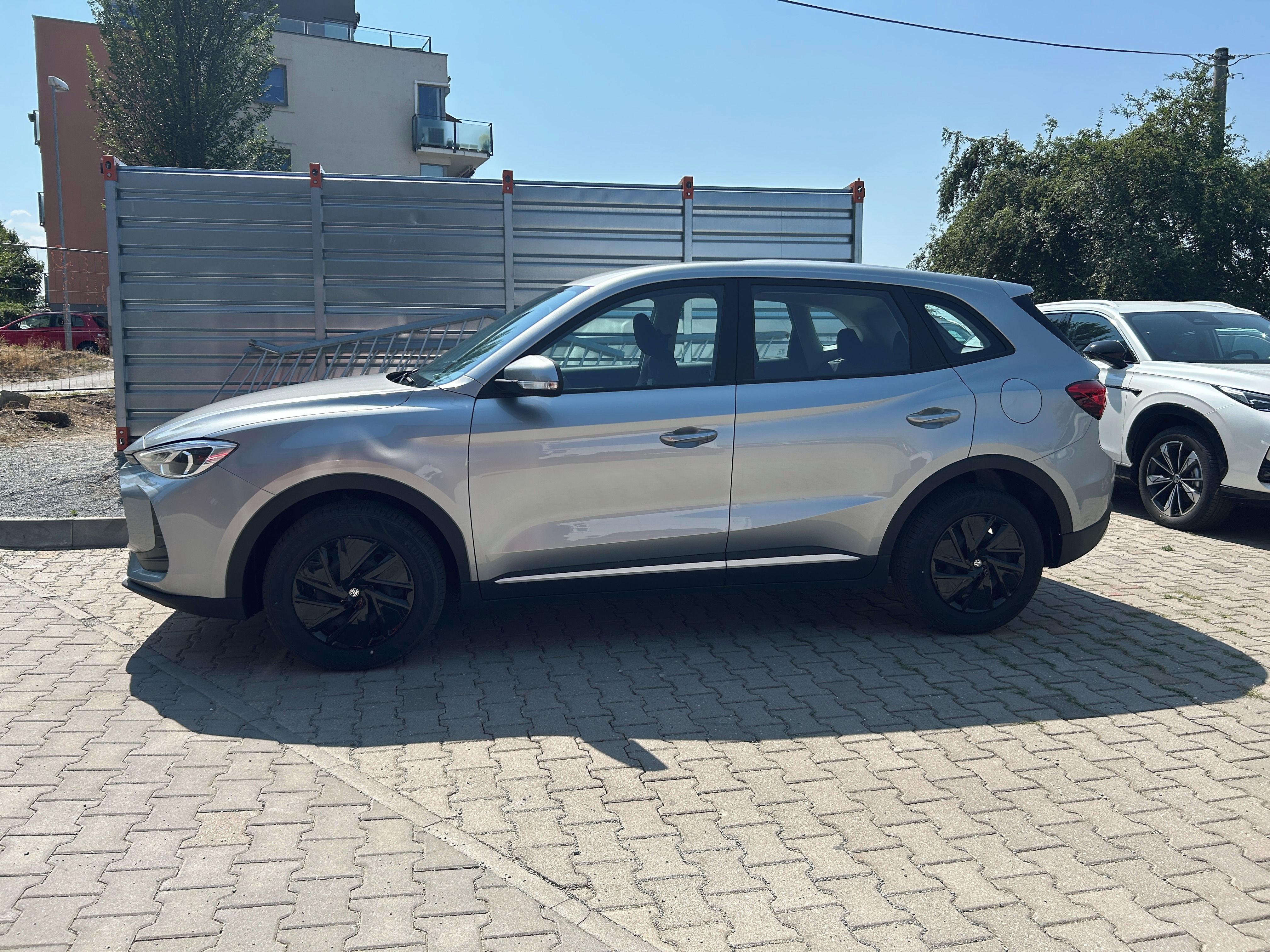 MG ZS, Excite 1,5 85kW MT5 - fotka 2