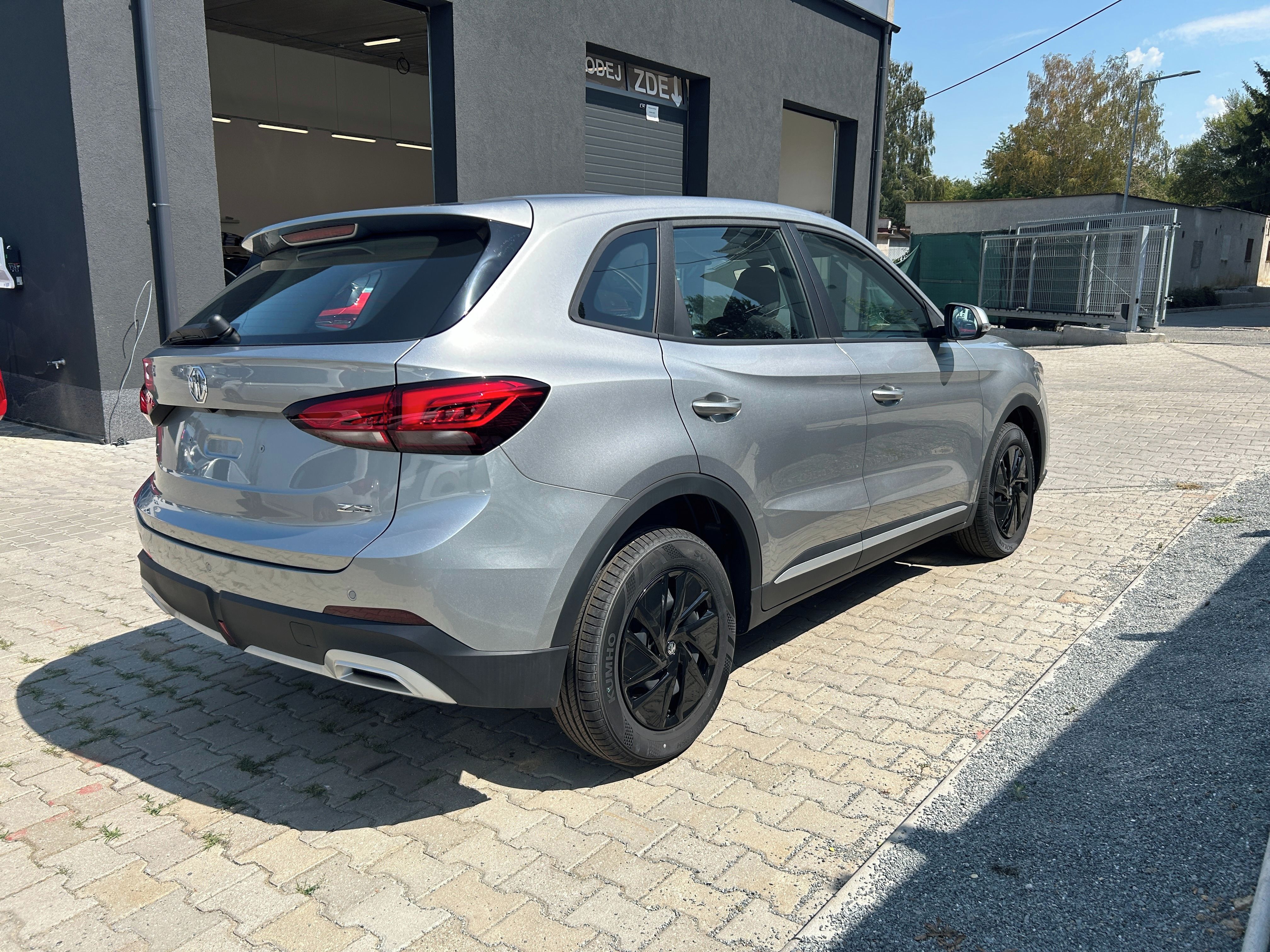 MG ZS, Excite 1,5 85kW MT5 - fotka 4