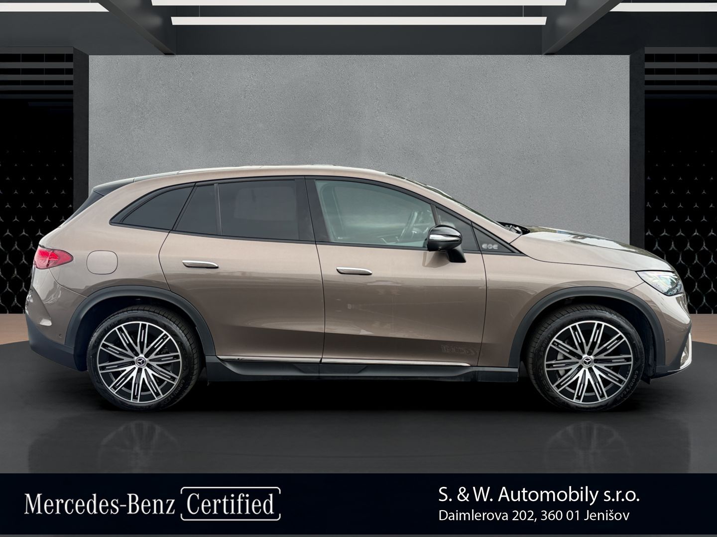 Mercedes-Benz EQE, 500 4MATIC SUV Electric Art Ed - fotka 4
