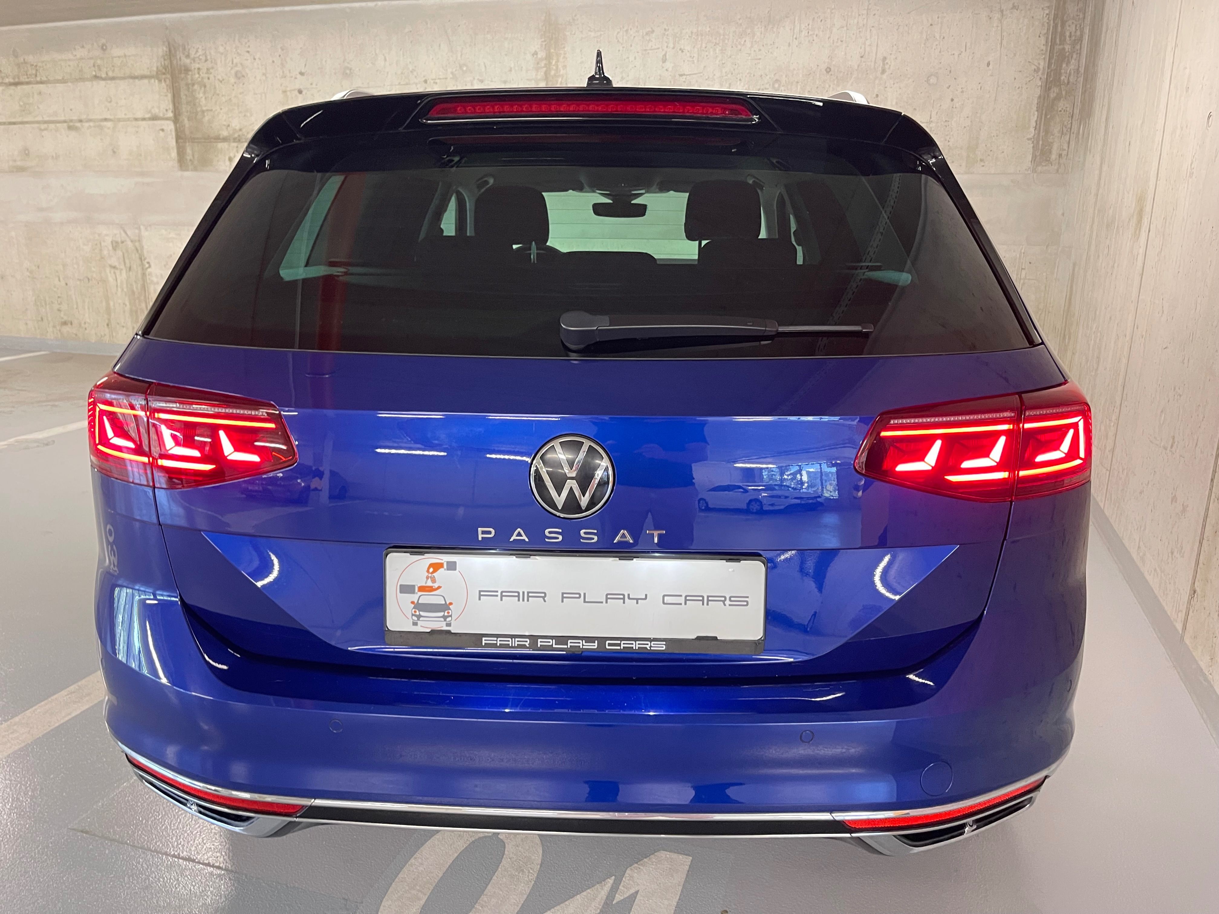 Volkswagen Passat, 2.0 TSI R-Line - Matrix/Tažné - fotka 6
