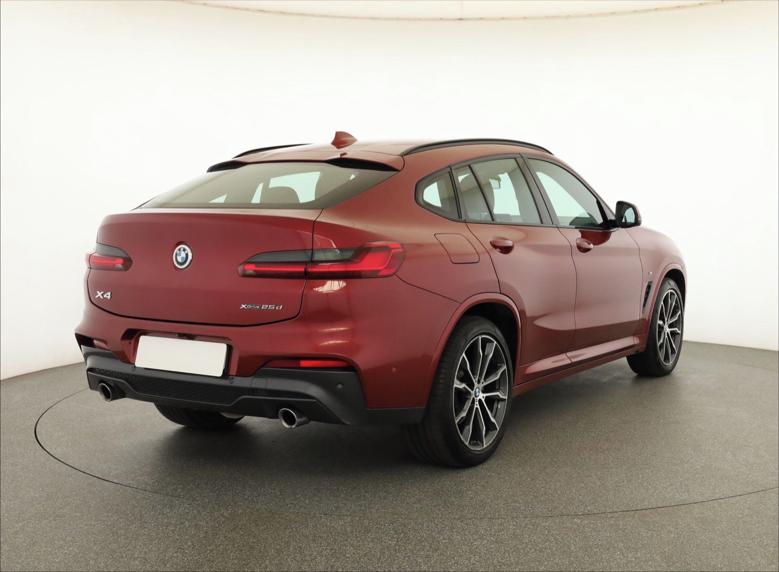BMW X4, xDrive25d, M Paket X, 4X4 - fotka 5
