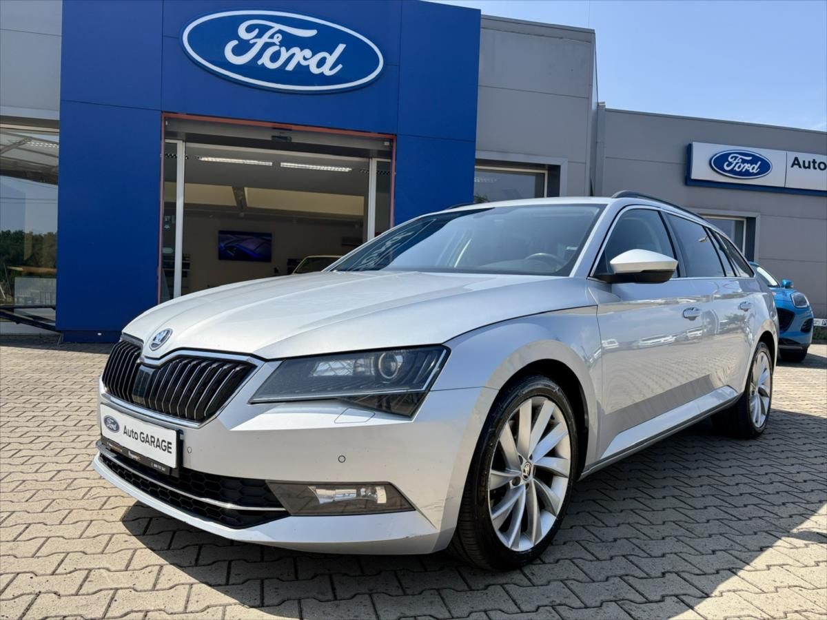 Škoda Superb, 2,0 TDI  Style Navi bi-Xenon