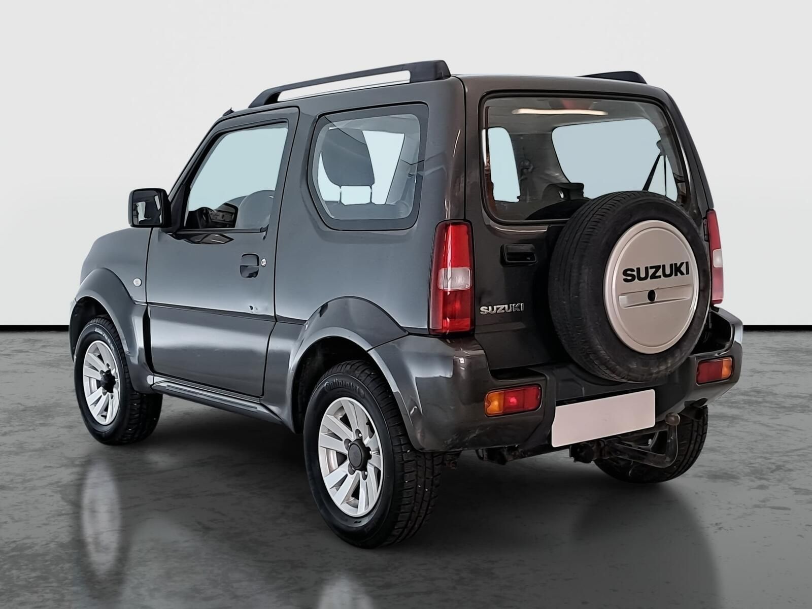Suzuki Jimny, 1.3 16V, 4X4 - fotka 4