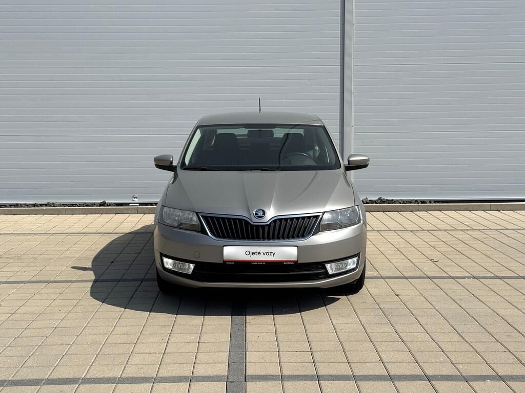 Škoda Rapid, Ambition 1.2 TSI 81 kW - fotka 2