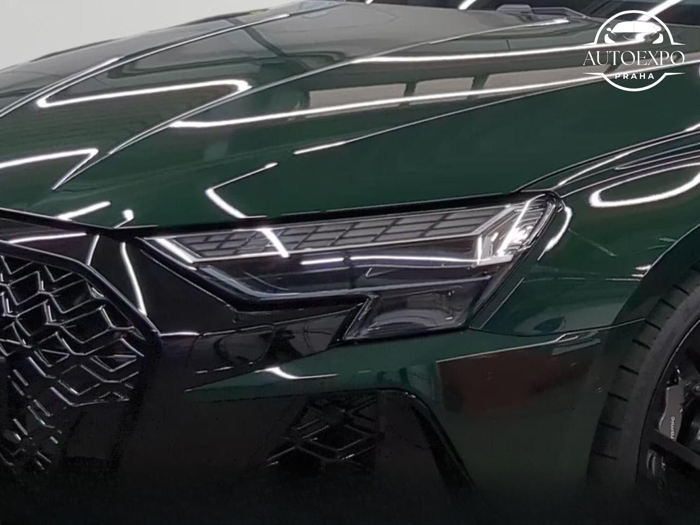 Audi RS3, Sportback quattro* - fotka 4