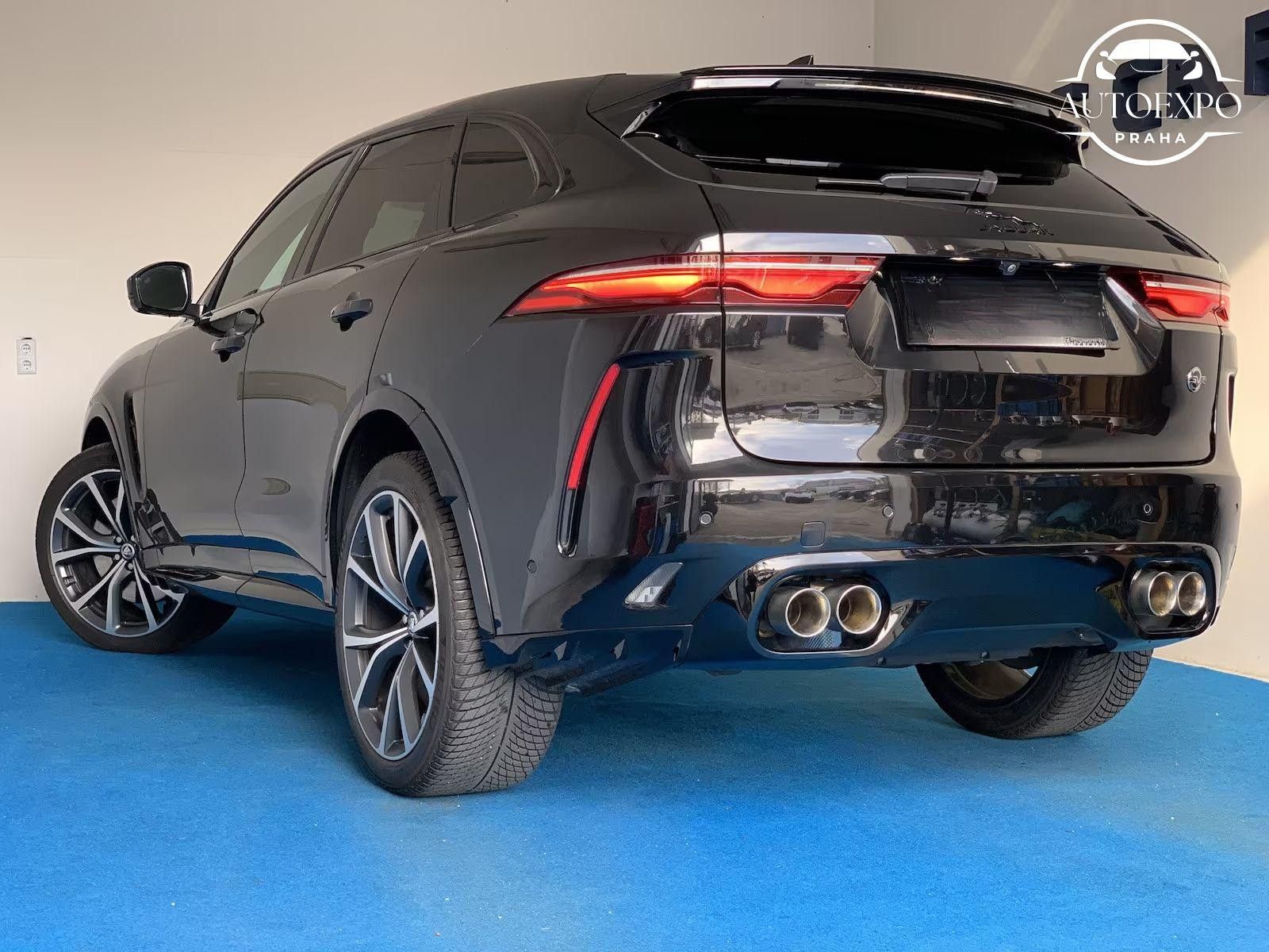 Jaguar F-Pace, SVR P575 Edition - fotka 3