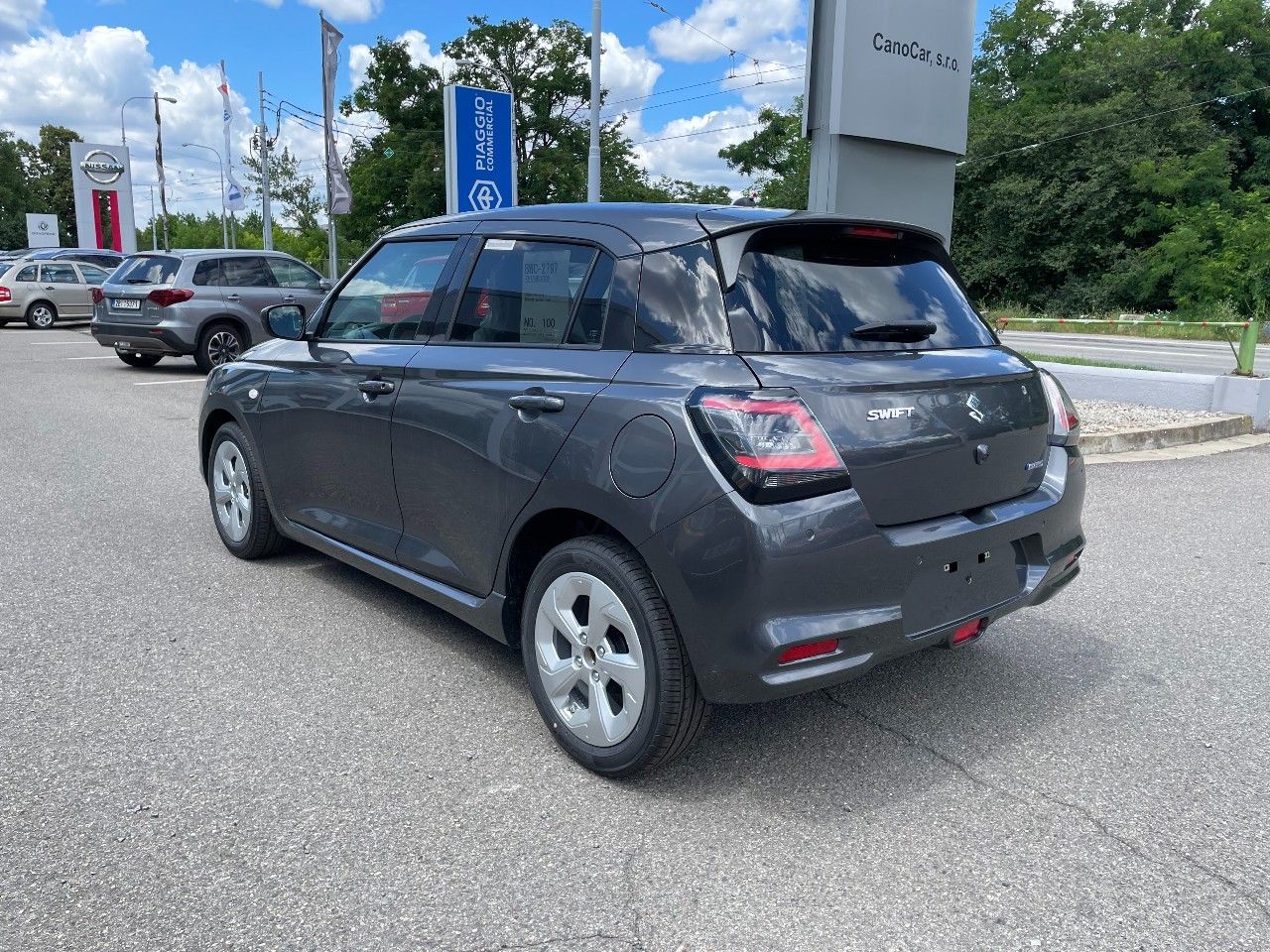 Suzuki Swift, Premium 1,2 DualJet Hybrid - fotka 5