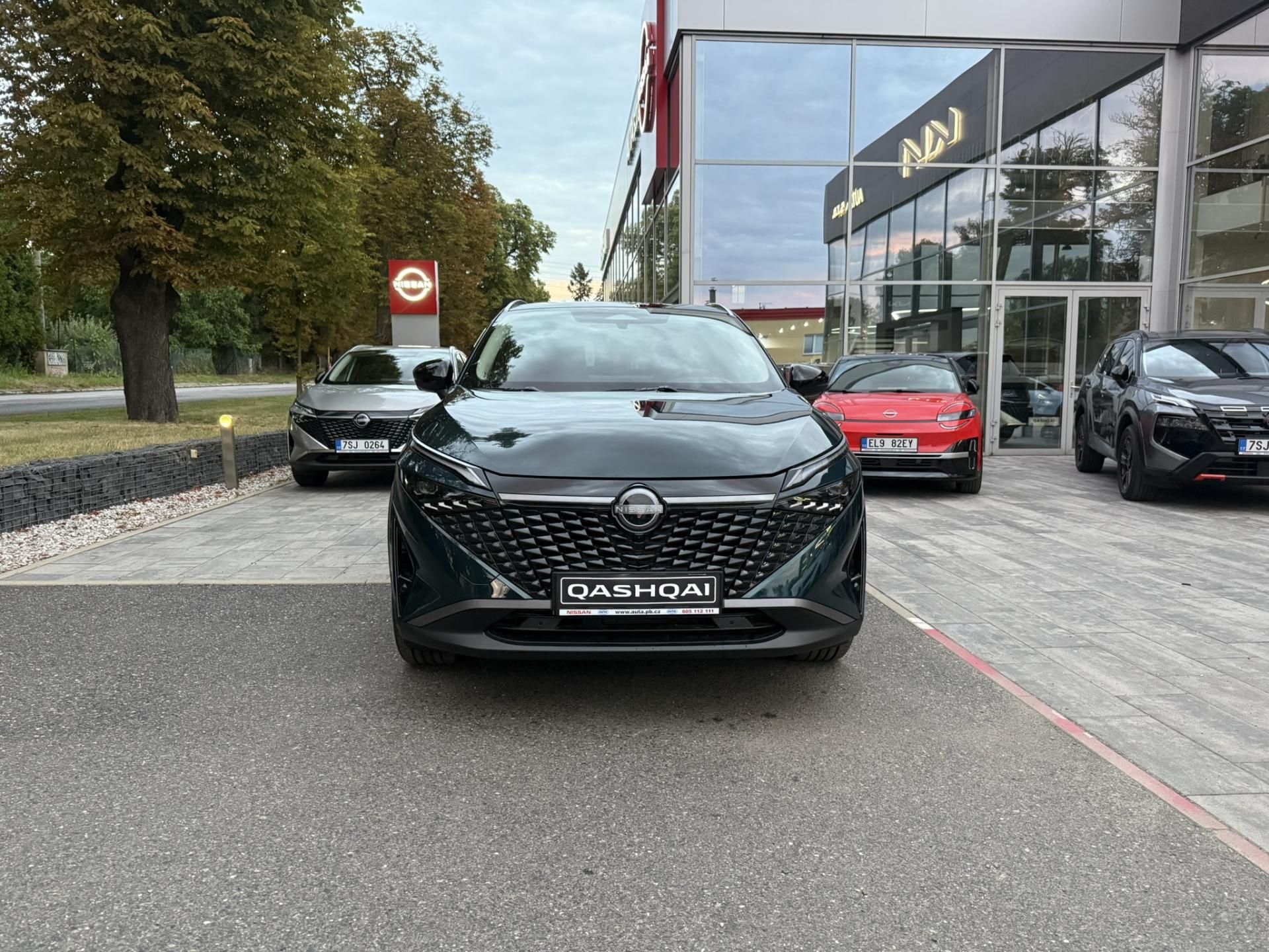 Nissan Qashqai, DIG-T X-TRONIC TEKNA + BOSE - fotka 2
