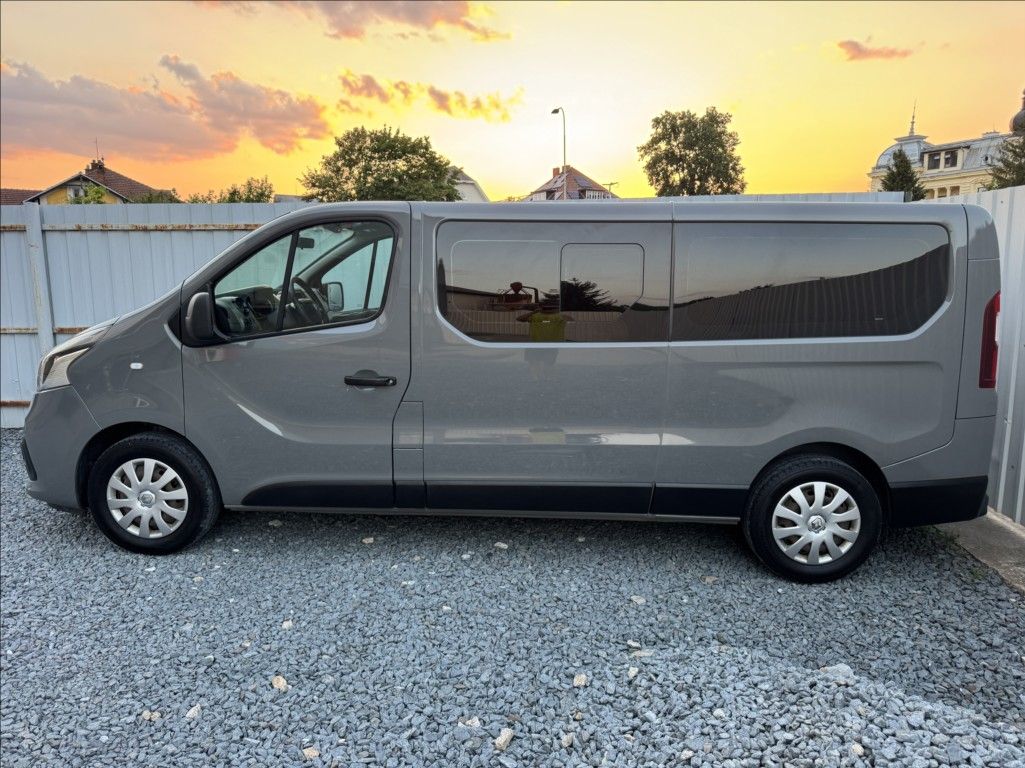 Renault Trafic, 1,6 DCi 8míst WEBASTO tažné ČR - fotka 4