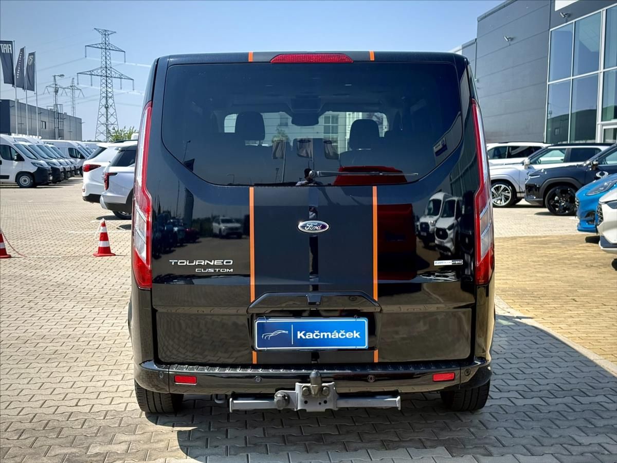 Ford Tourneo Custom, 2,0 136kW Sport L1 Webasto - fotka 5