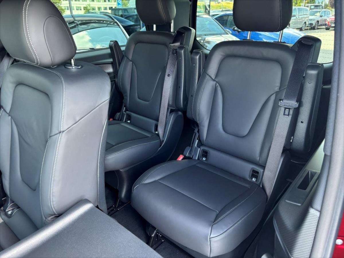 Mercedes-Benz Třídy V, 2,0 300 d / Exclusive / L / 4M - fotka 6