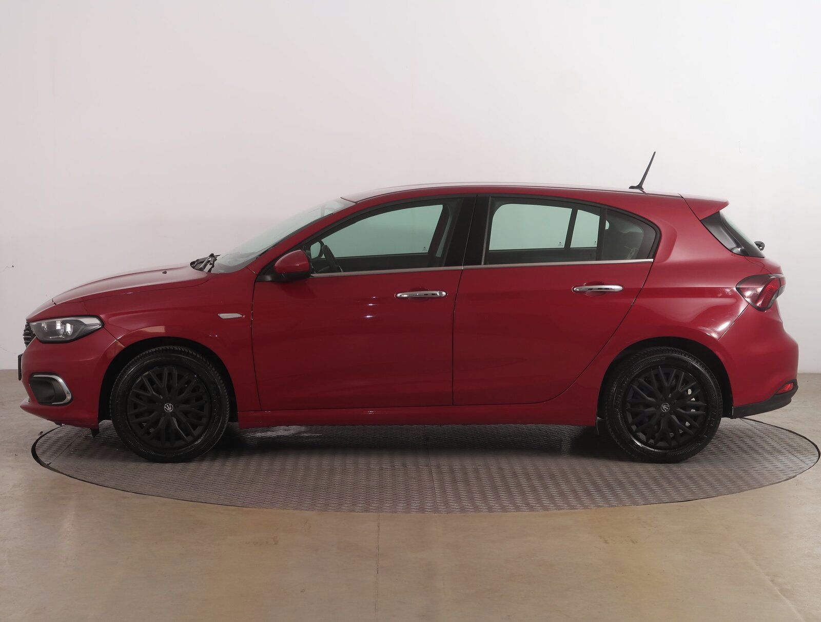 Fiat Tipo, 1.4 16V, Serv.kniha - fotka 3