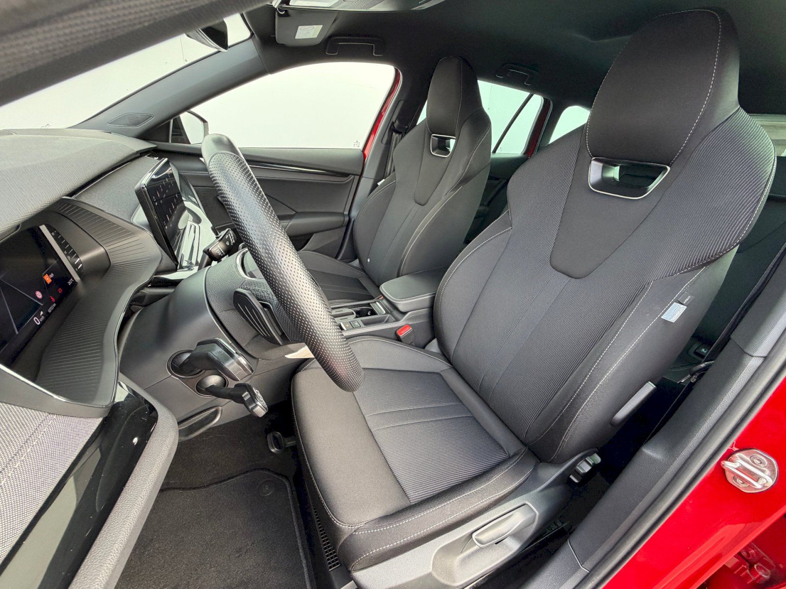 Škoda Octavia, 1.5 TSI 110kW SportLine DSG DC - fotka 6