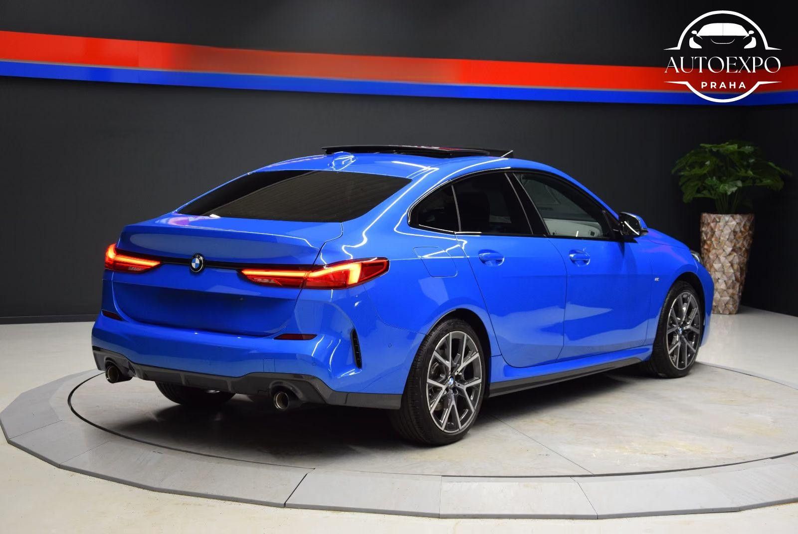 BMW Řada 2, 220d xDrive Gran Coupé M Sport - fotka 5