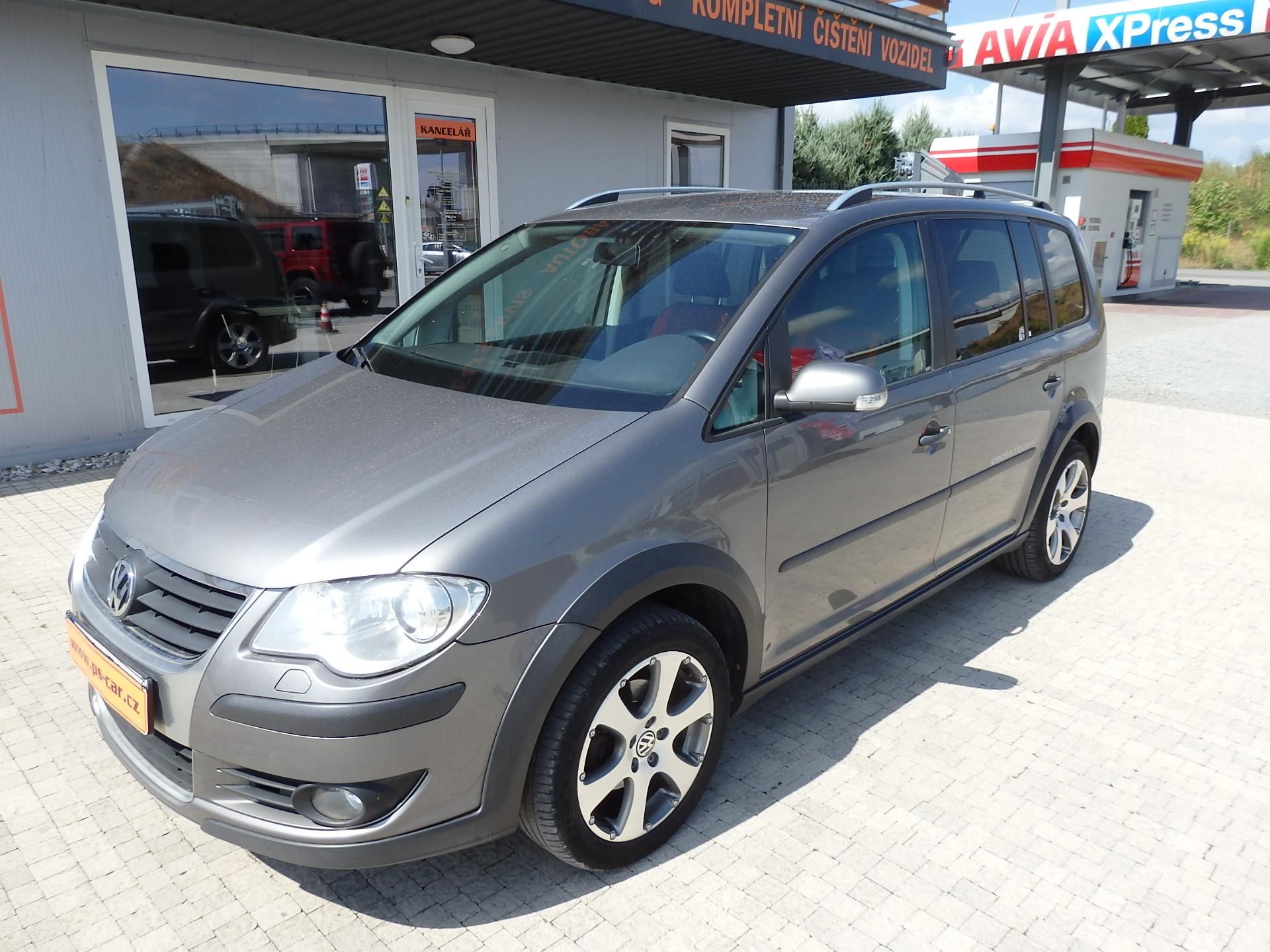 Volkswagen Touran, 1,4TSi CROSS DIGI KLIMA - fotka 2