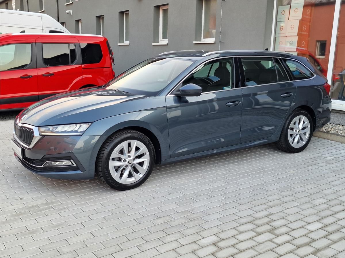 Škoda Octavia, 2.0TDI Style, původ ČR,1.Maj. - fotka 6