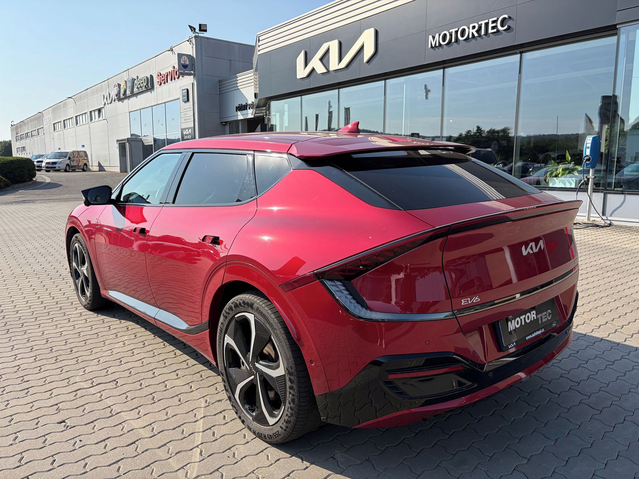 Kia EV6, GT-Line 168 kW - fotka 4
