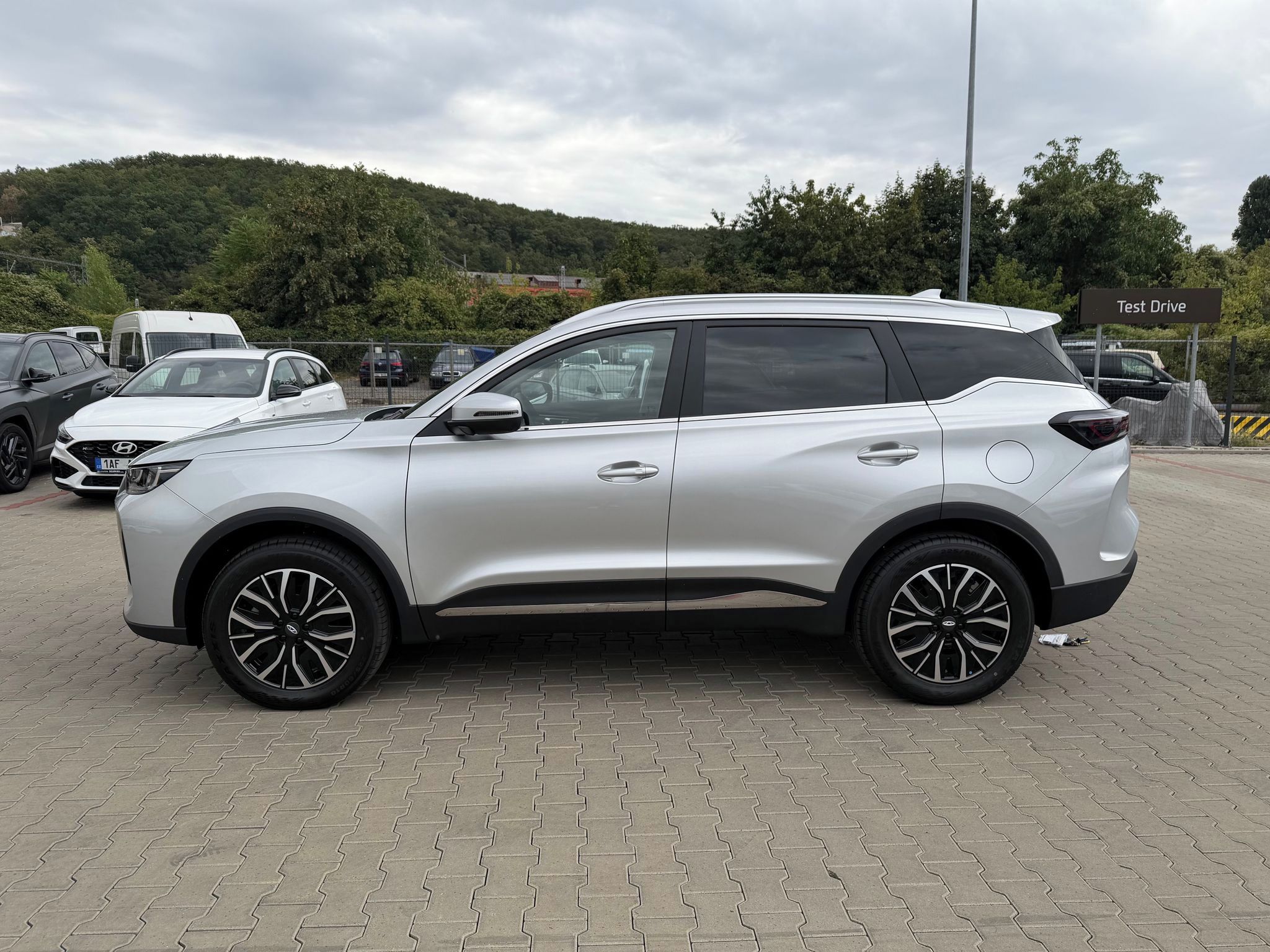 Chery Tiggo 7, Unique HEV - fotka 3