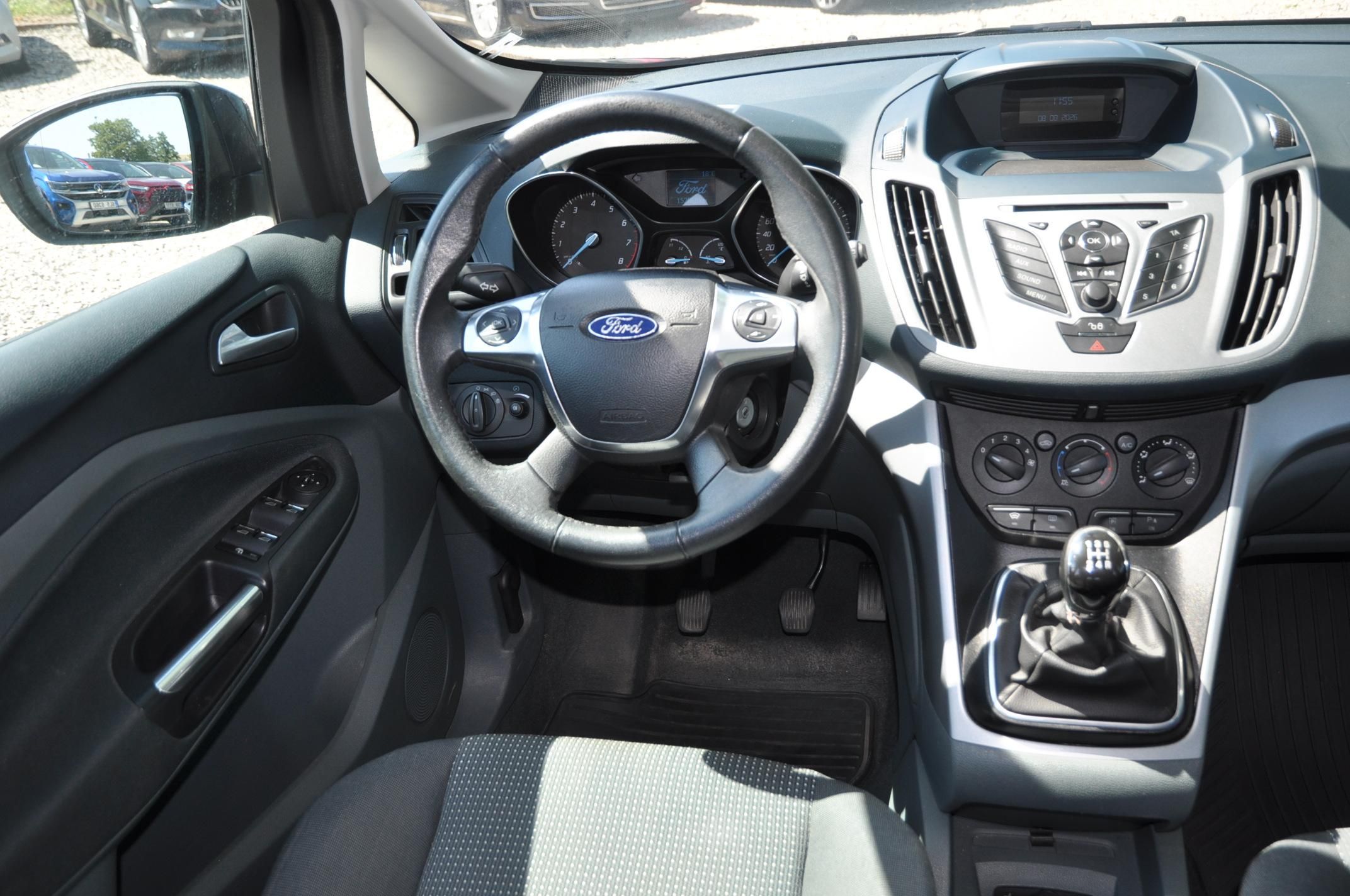 Ford Grand C-MAX, 1.6i 16V 92kW 7.míst - fotka 5