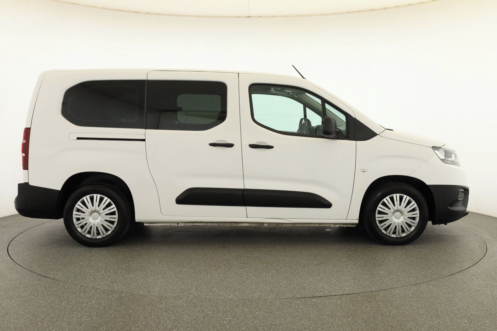Toyota Proace City Verso, Maxi 1.5 D-4D, 5Míst, ČR, DPH - fotka 6