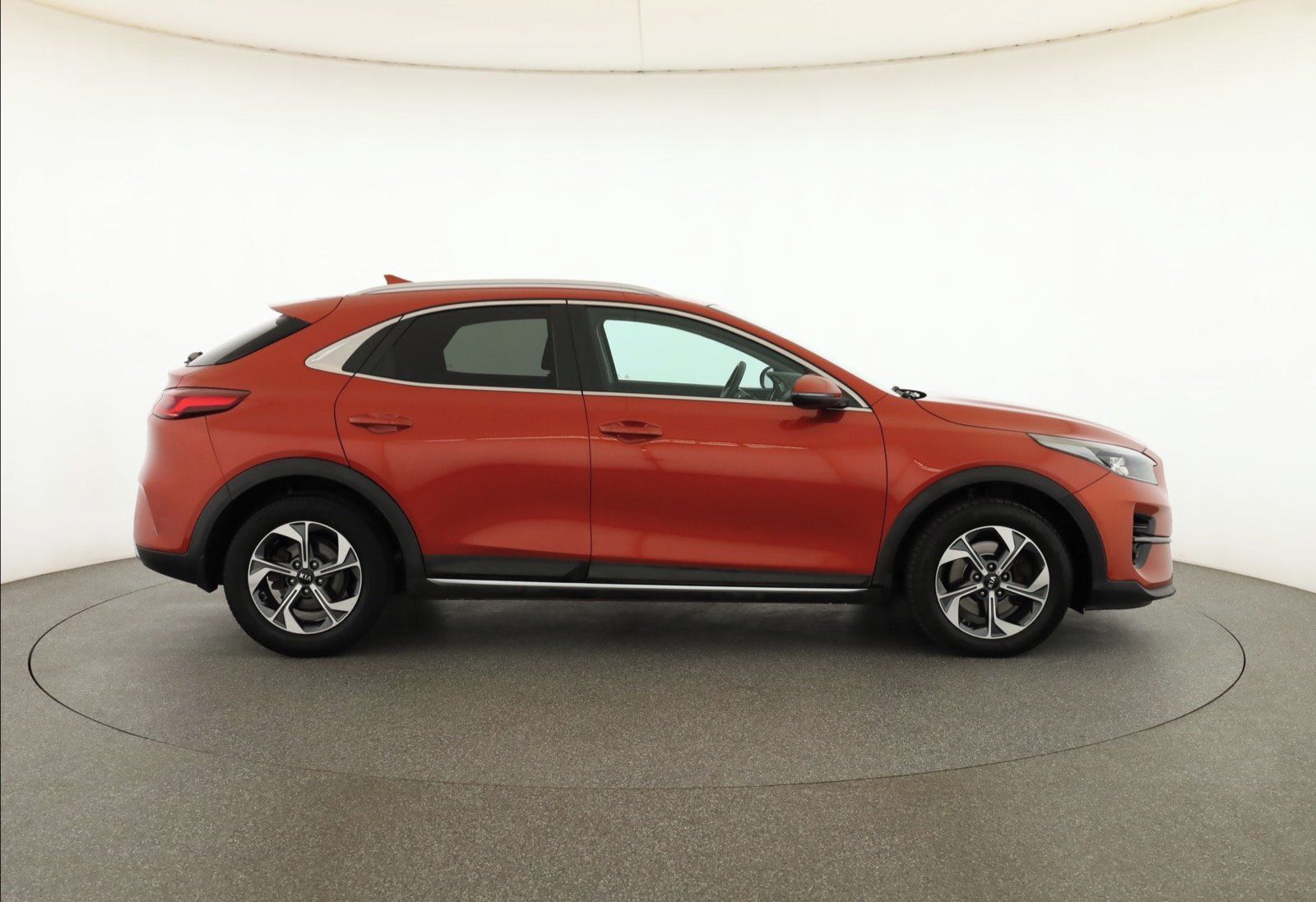 Kia XCee´d, 1.5 T-GDI, Automat, Serv.kniha - fotka 6