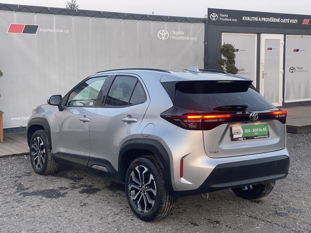 Toyota Yaris Cross, 1.5i, ČR, Style Tech, záruka - fotka 5