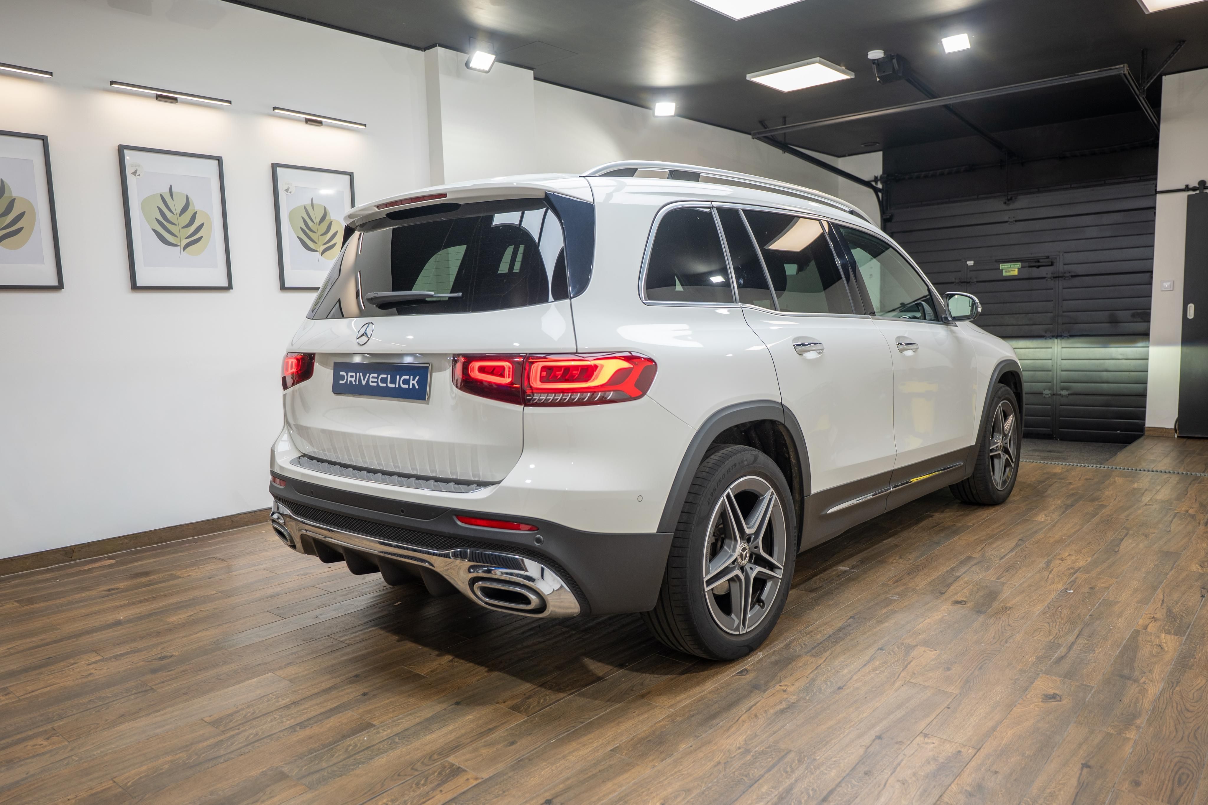 Mercedes-Benz GLB, 200d 4Matic AMG Packet - fotka 4