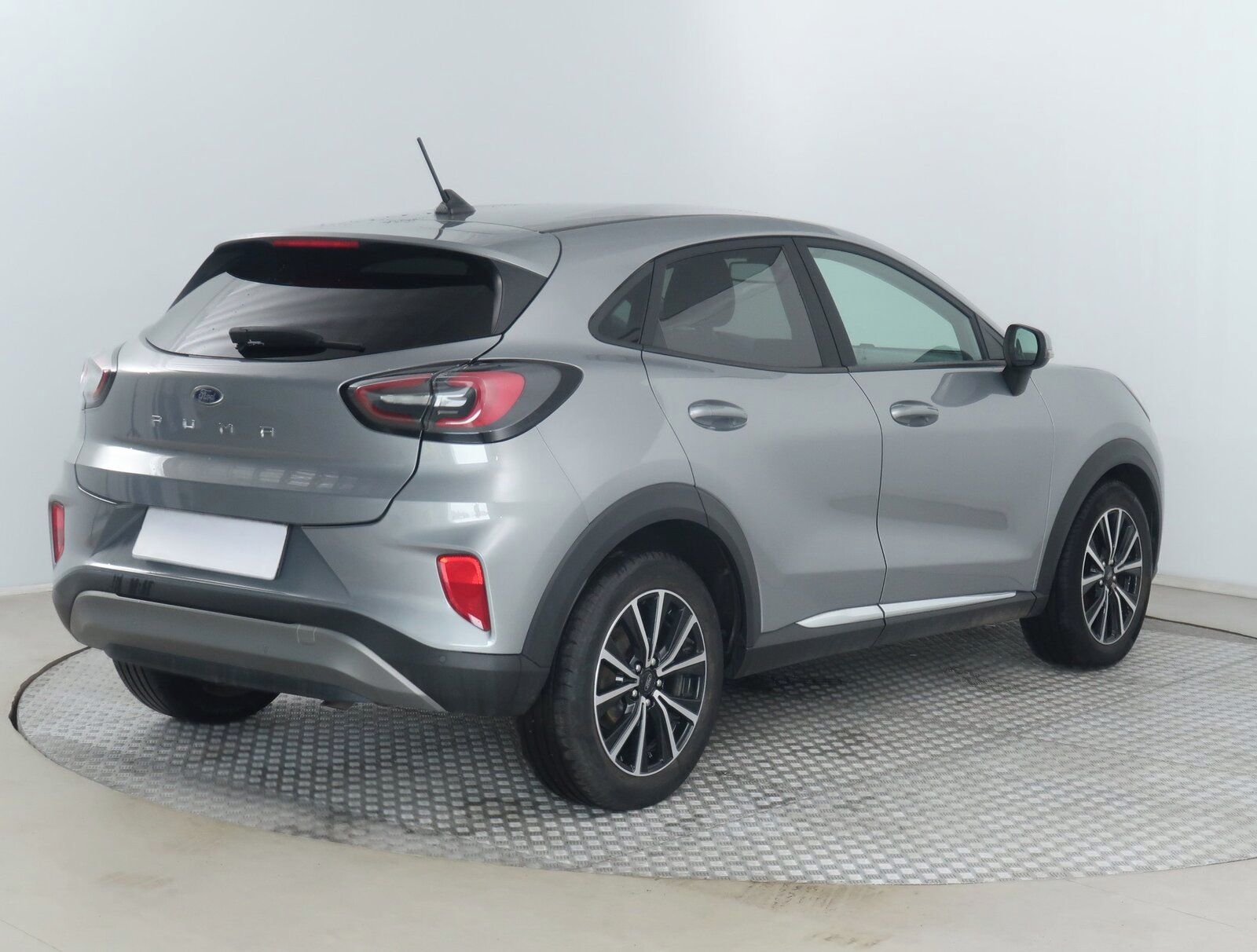 Ford Puma, 1.0 EcoBoost mHEV, ČR,1.maj - fotka 5