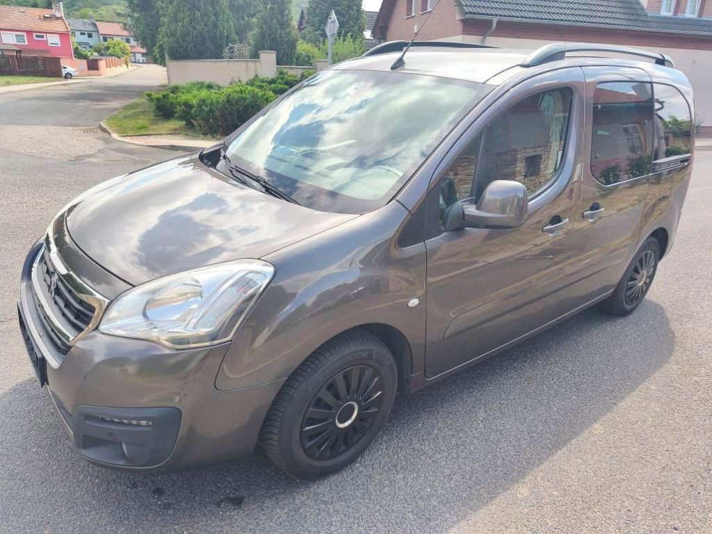 Peugeot Partner, 1,6 KLIMATRONIC+CZ+ZÁRUKA KM