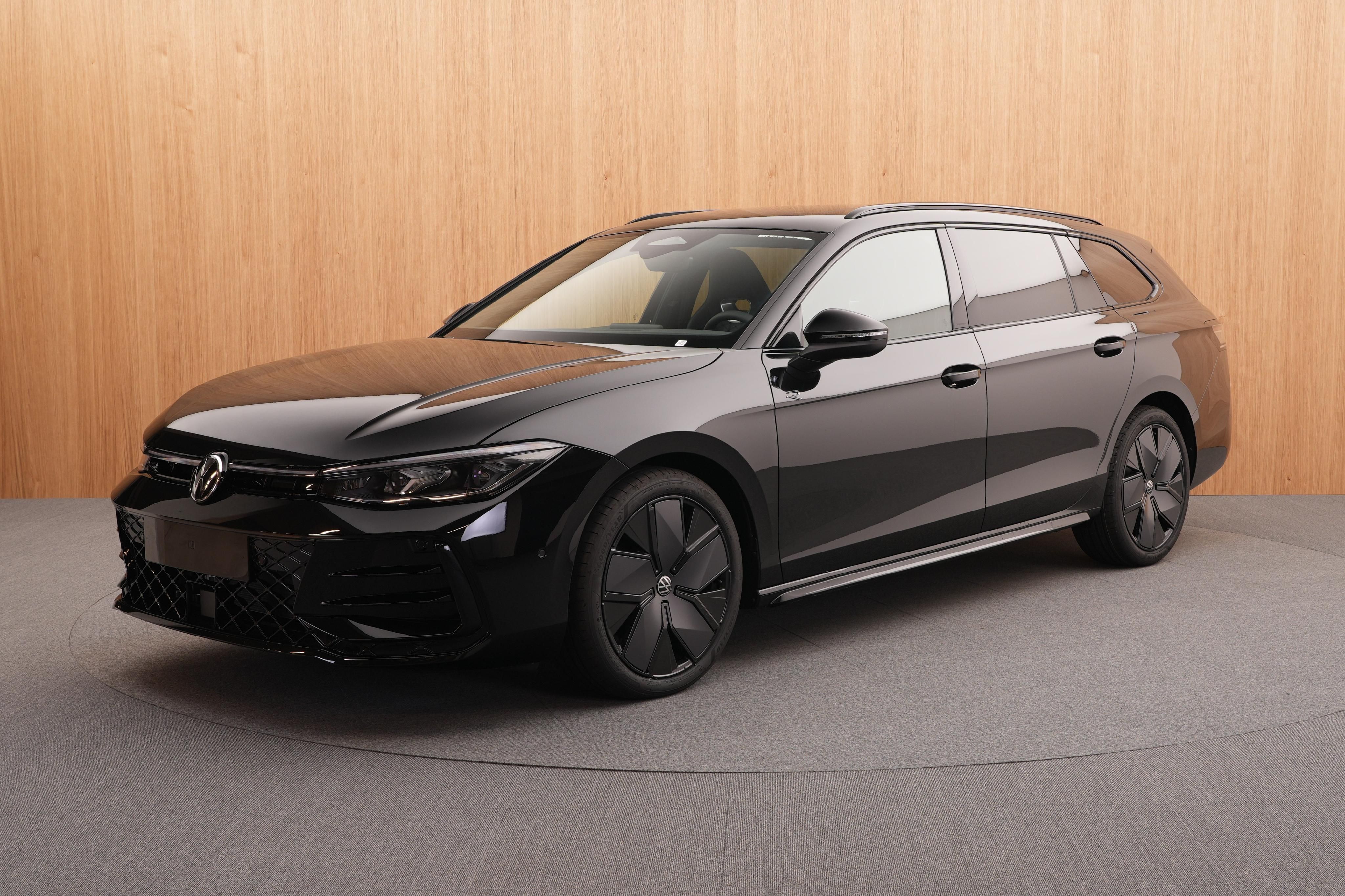 Volkswagen Passat, R-Line People 2.0 TSI DSG