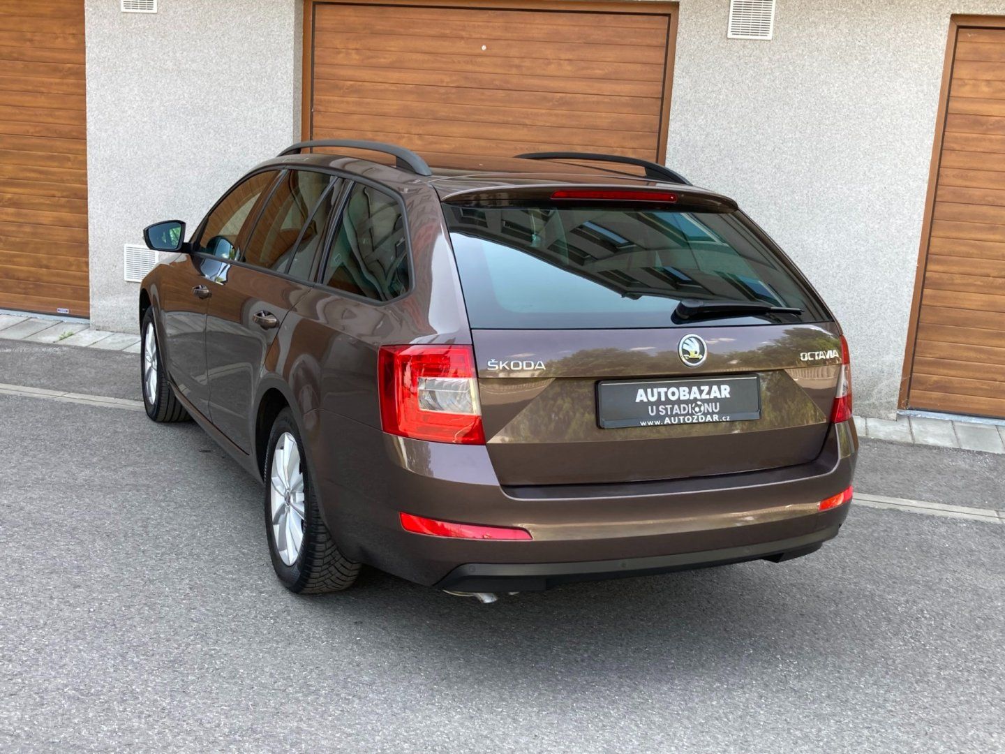 Škoda Octavia, 1.4 TSi 103kW, digi klima,senz - fotka 5