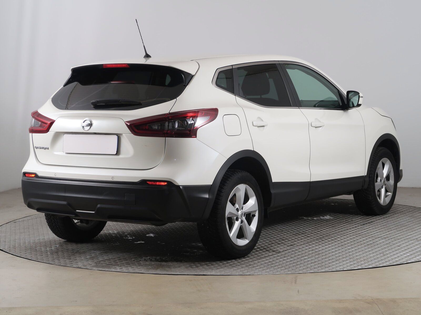 Nissan Qashqai, 1.3 DIG-T - fotka 5