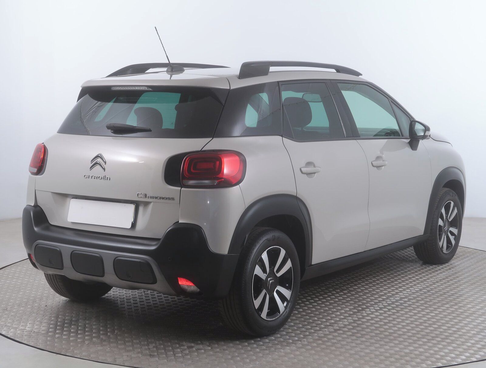 Citroën C3 Aircross, 1.2 PureTech, Serv.kniha - fotka 5