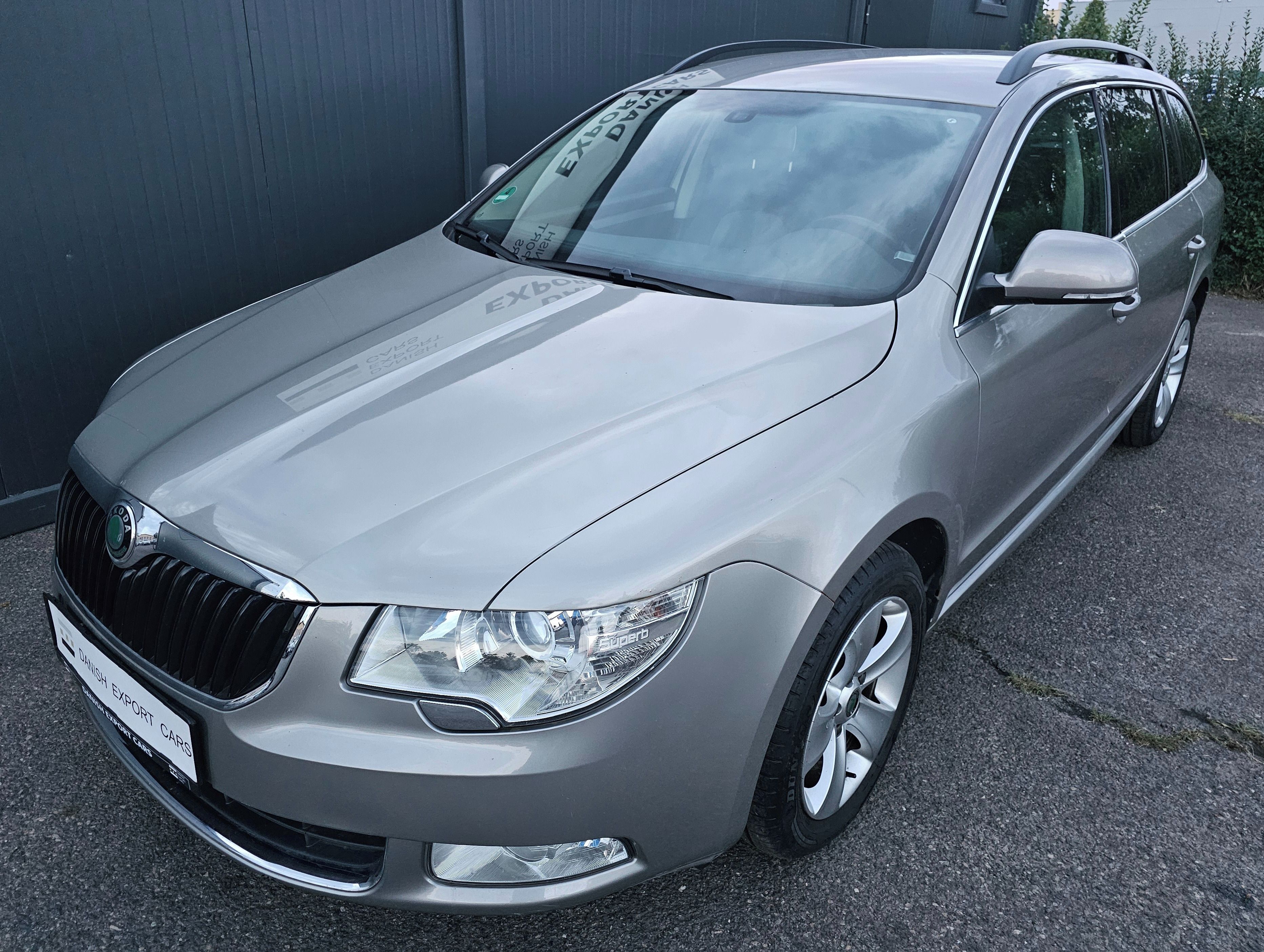 Škoda Superb, 1.4 TSI 92kW,VÝHŘEVY,SERVISKA - fotka 3