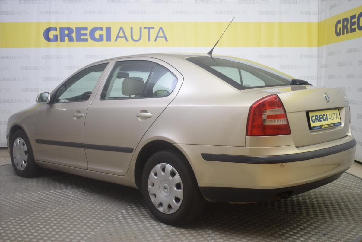 Škoda Octavia, 2,0 TDi DSG - fotka 5