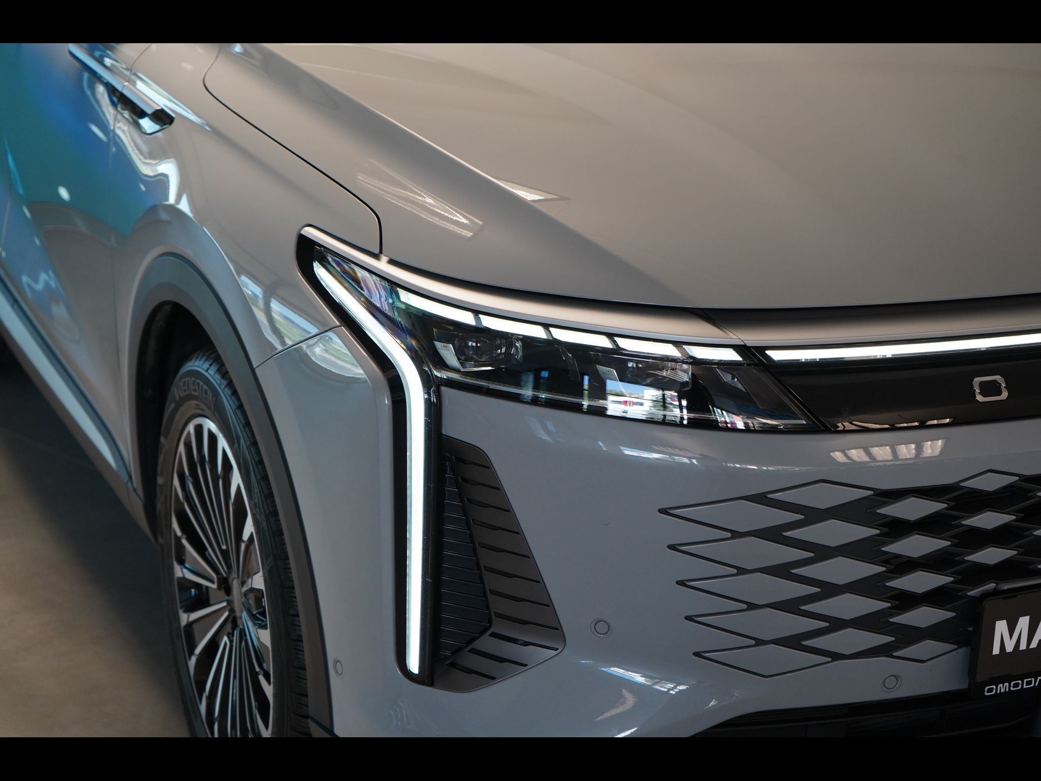 Omoda 9, 1,5 TGDI PHEV 3DHT AWD PREMIUM - fotka 4