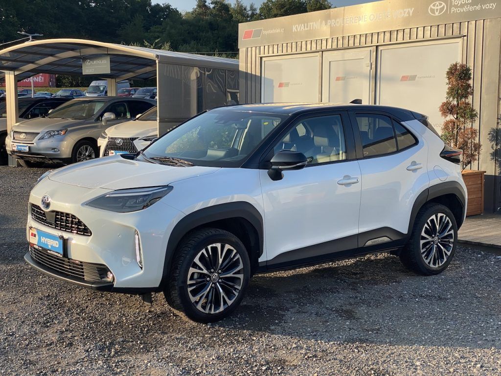 Toyota Yaris Cross, 1.5HEV, ČR-1m, Executive, DPH - fotka 4