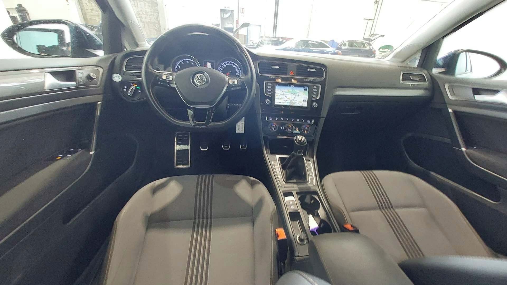 Volkswagen Golf, 1.4Tsi 110KW BUFÍK MF VOL.VYHŘ - fotka 3