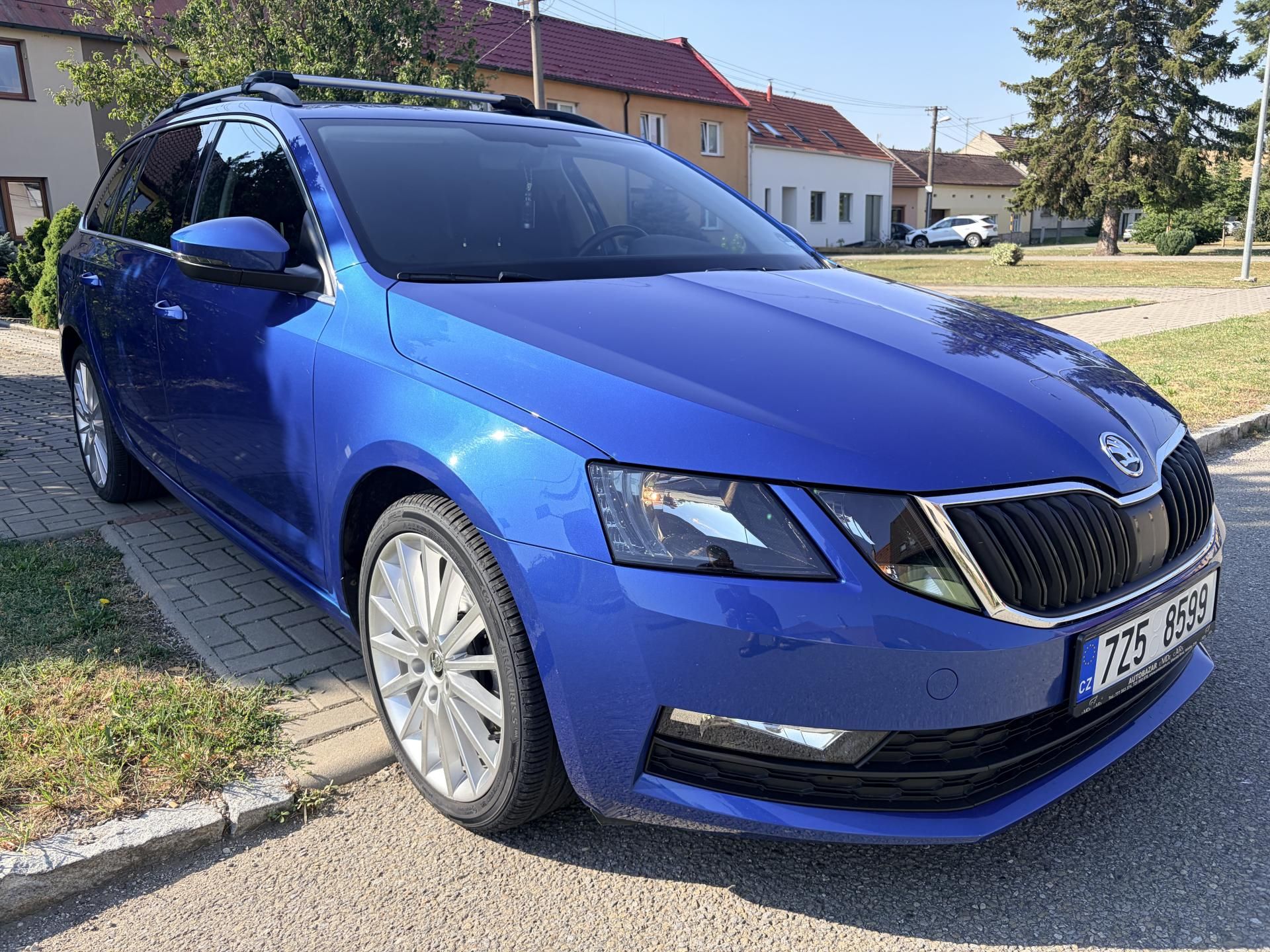 Škoda Octavia, 1.5TSI TAŽNÉ - fotka 2
