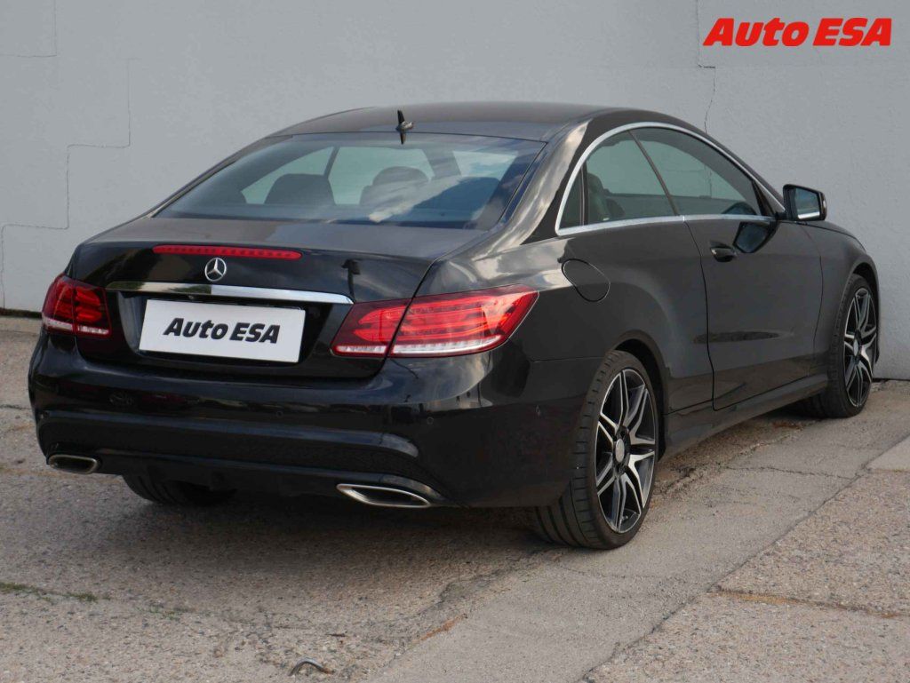 Mercedes-Benz Třídy E, 3.0 CDi,ČR - fotka 6