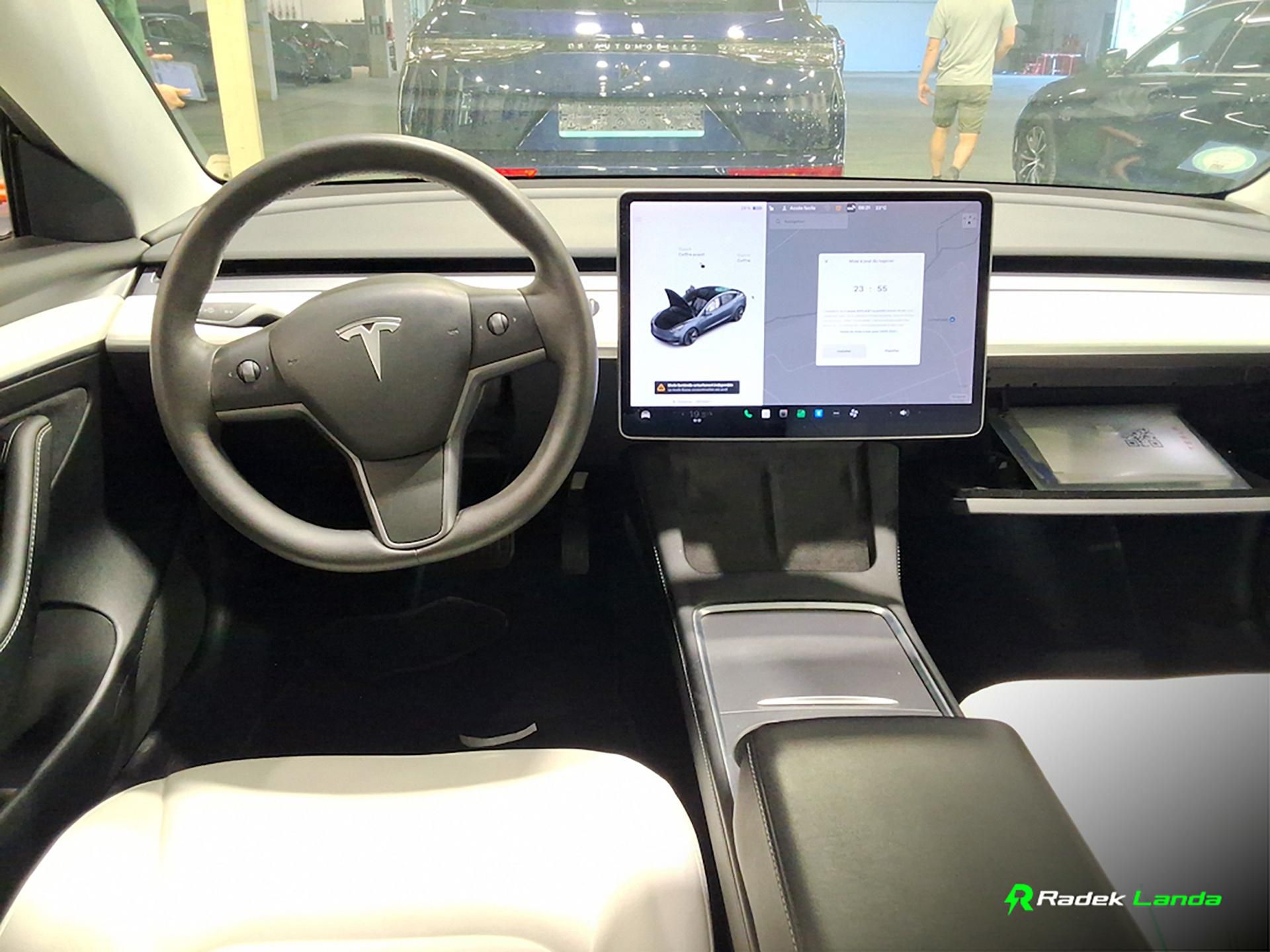 Tesla Model 3, LR AWD 75 kWh | Bílý interiér - fotka 6