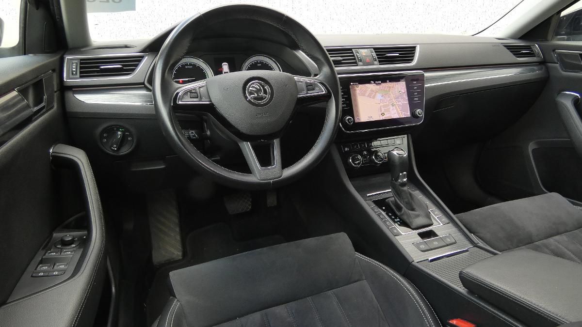 Škoda Superb, 1.4 TSI iV Style DSG - fotka 5
