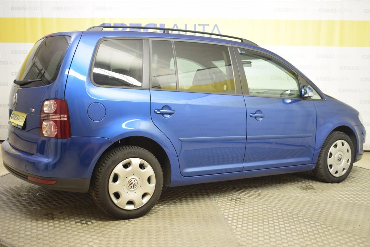 Volkswagen Touran, 1,4 TSi NOVÉ ROZVODY,PO SERVIS - fotka 5