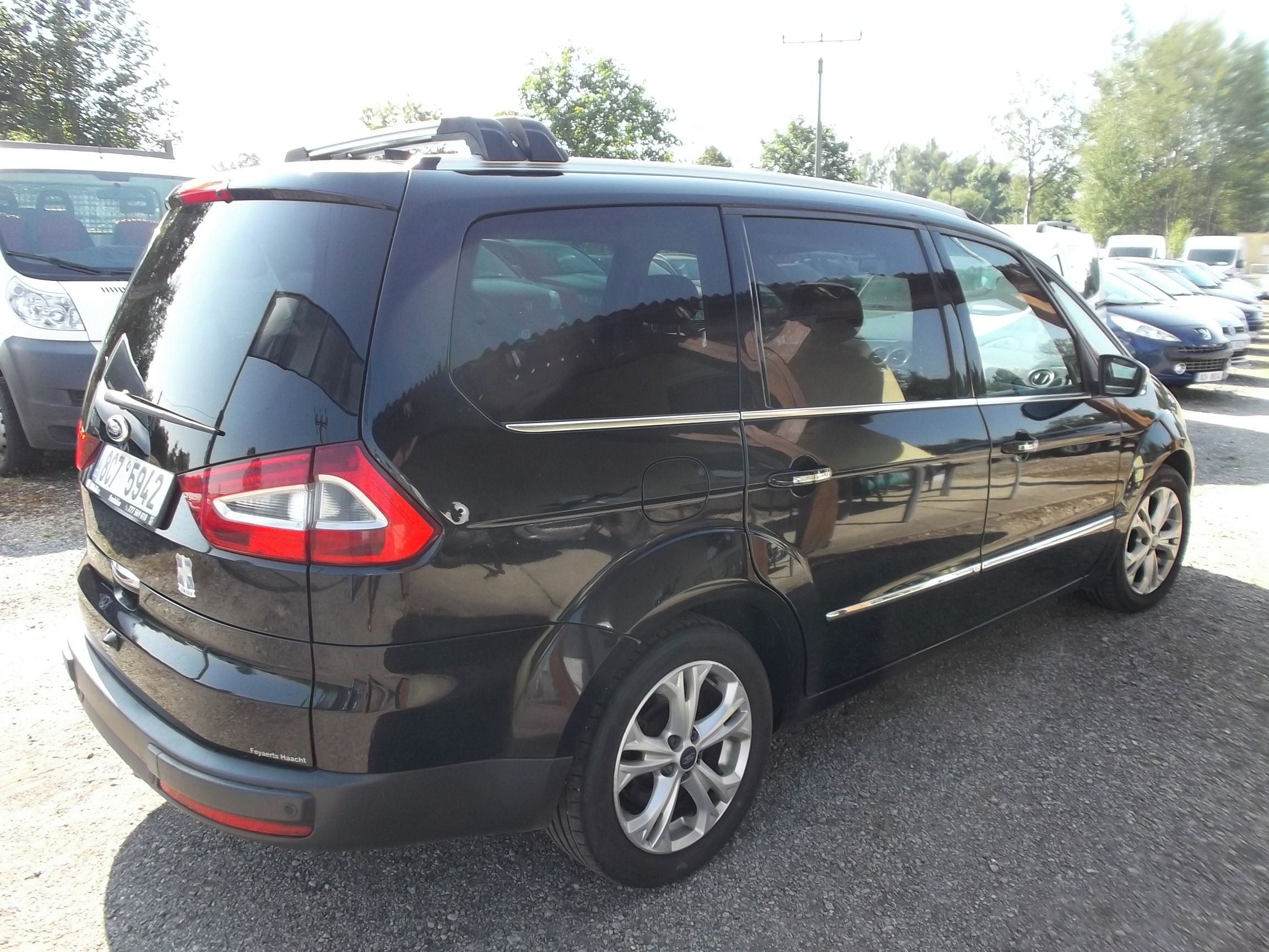 Ford Galaxy, 2.0 TDCI 7míst - fotka 4
