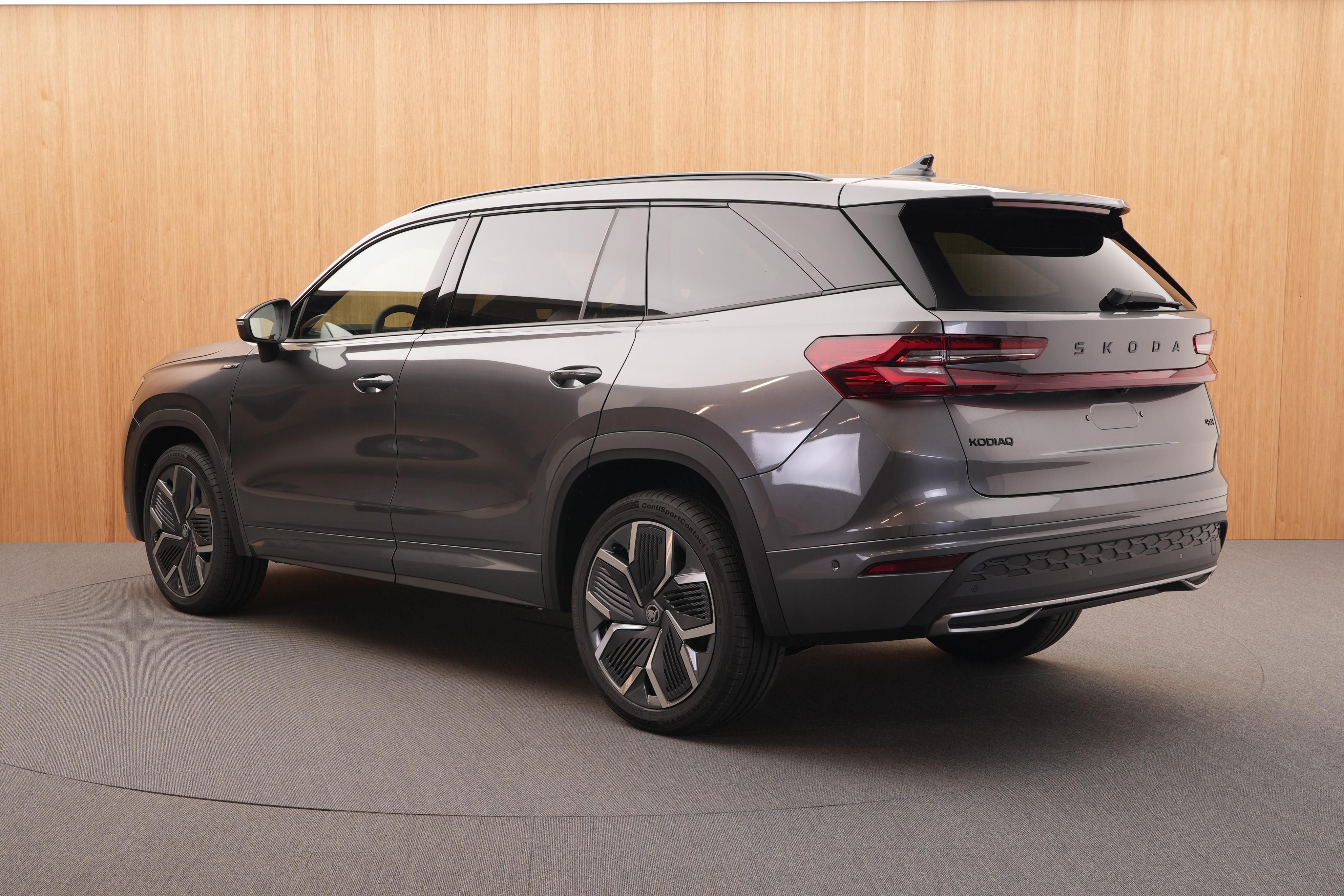 Škoda Kodiaq, Sportline 2.0 TDI 4x4 DSG - fotka 3