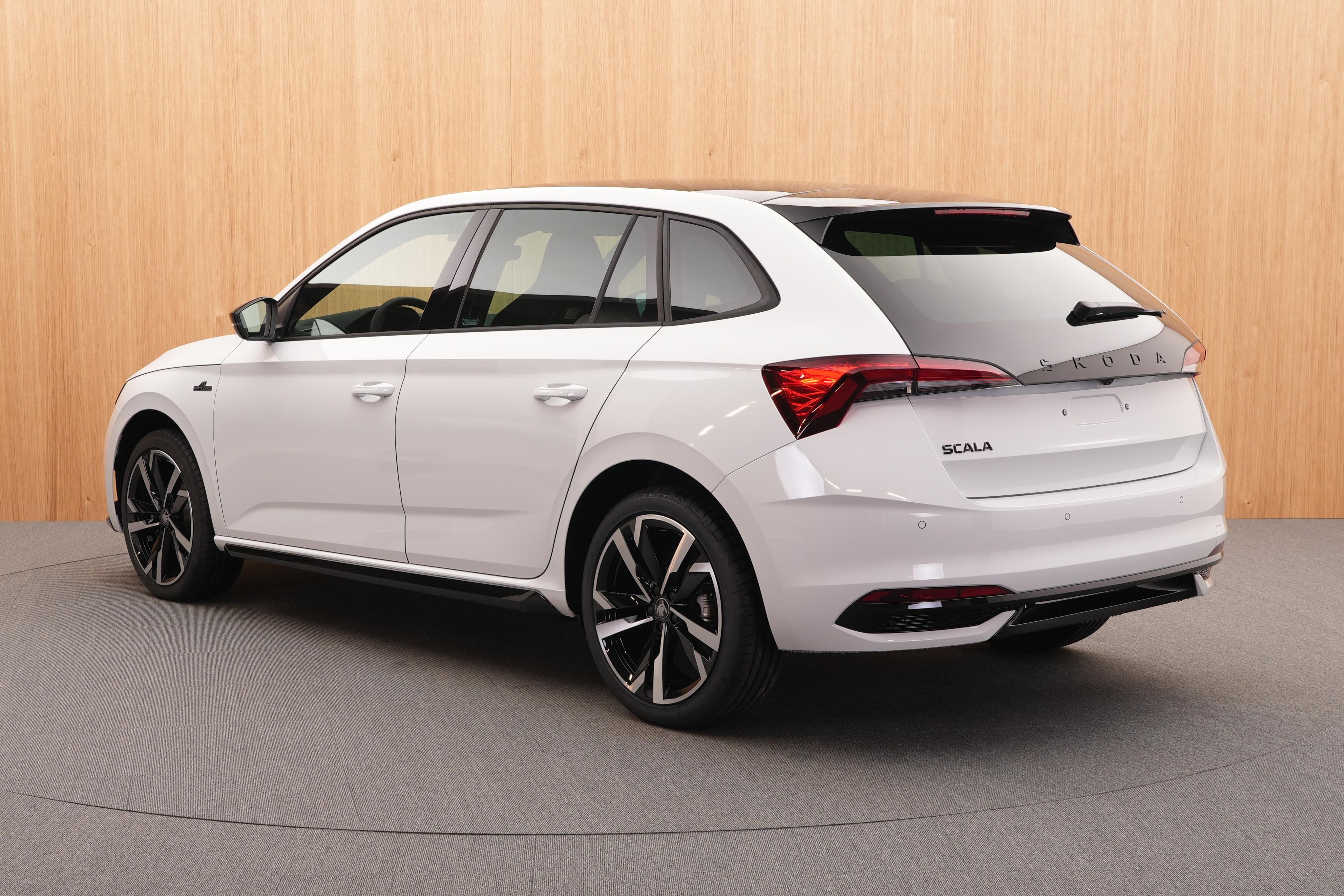 Škoda Scala, Monte Carlo 1.5 TSI DSG - fotka 3