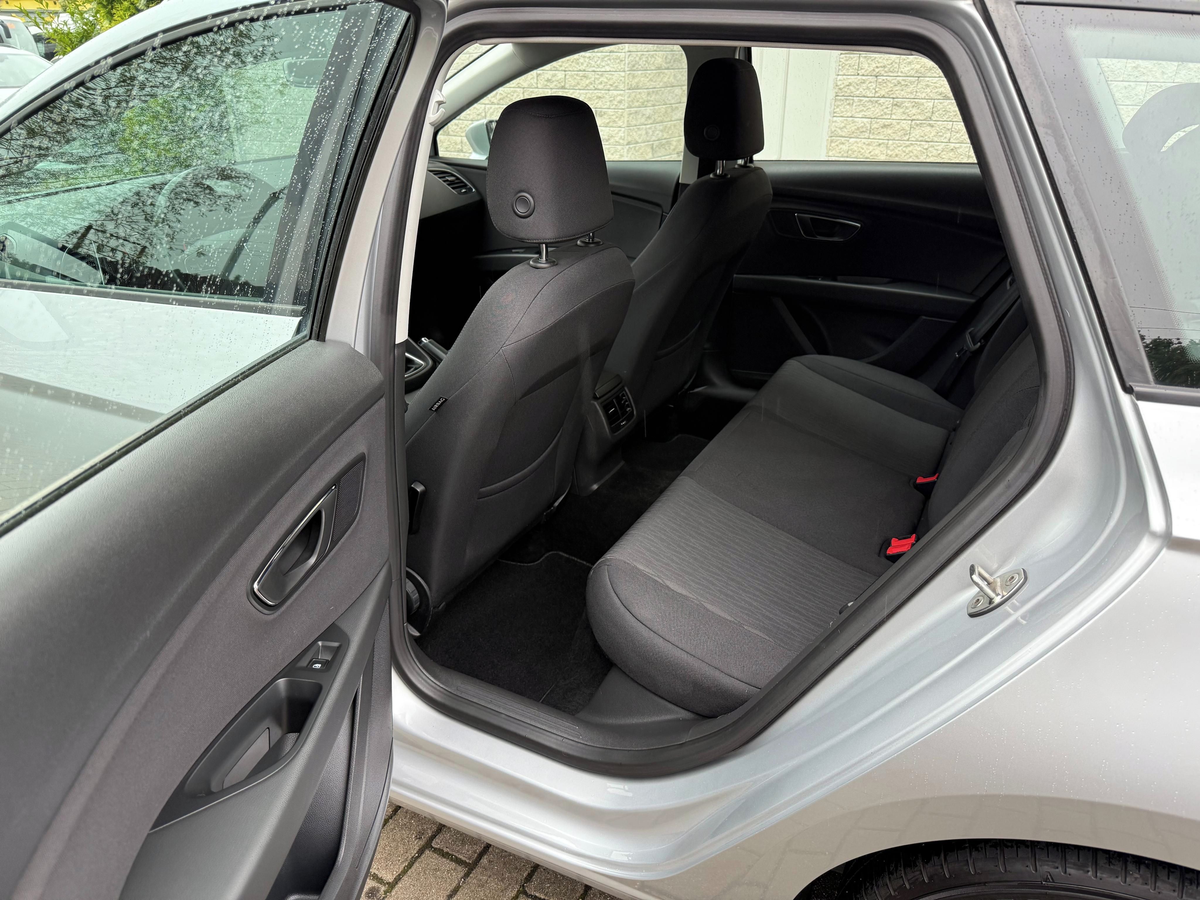 Seat Leon, 2.0 TDI 110 kW, servis Seat - fotka 6