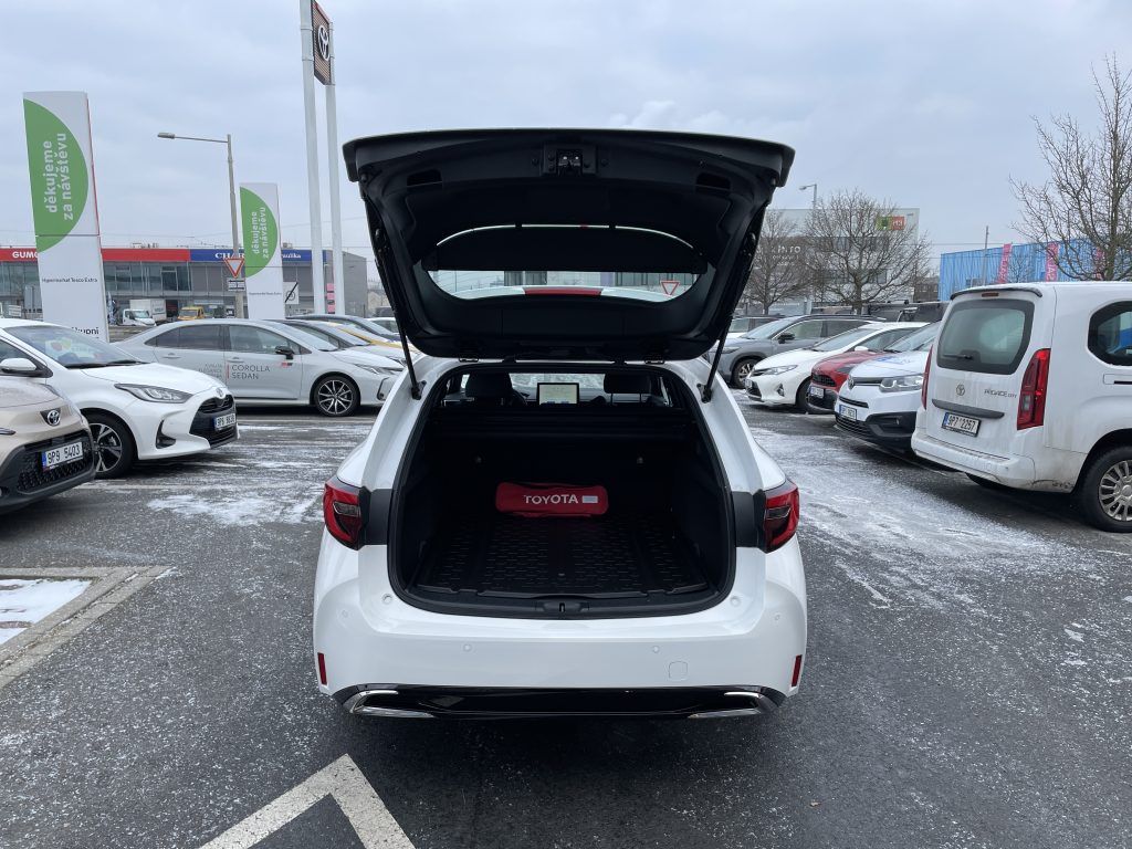 Toyota Corolla, 1.8 Hybrid Comfort Tech - fotka 5